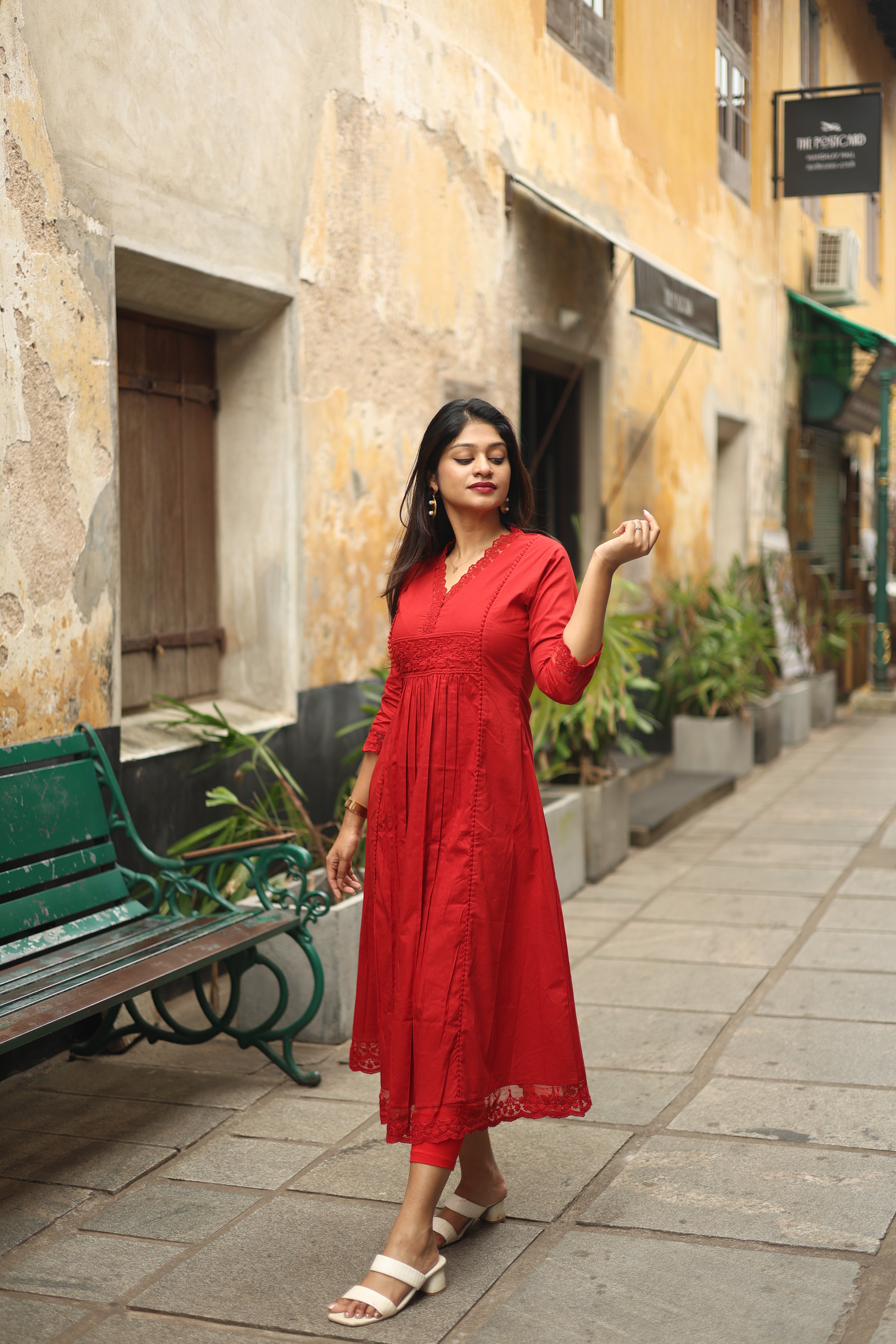 Cotton Three-Panel Kurti with Lace-Red.