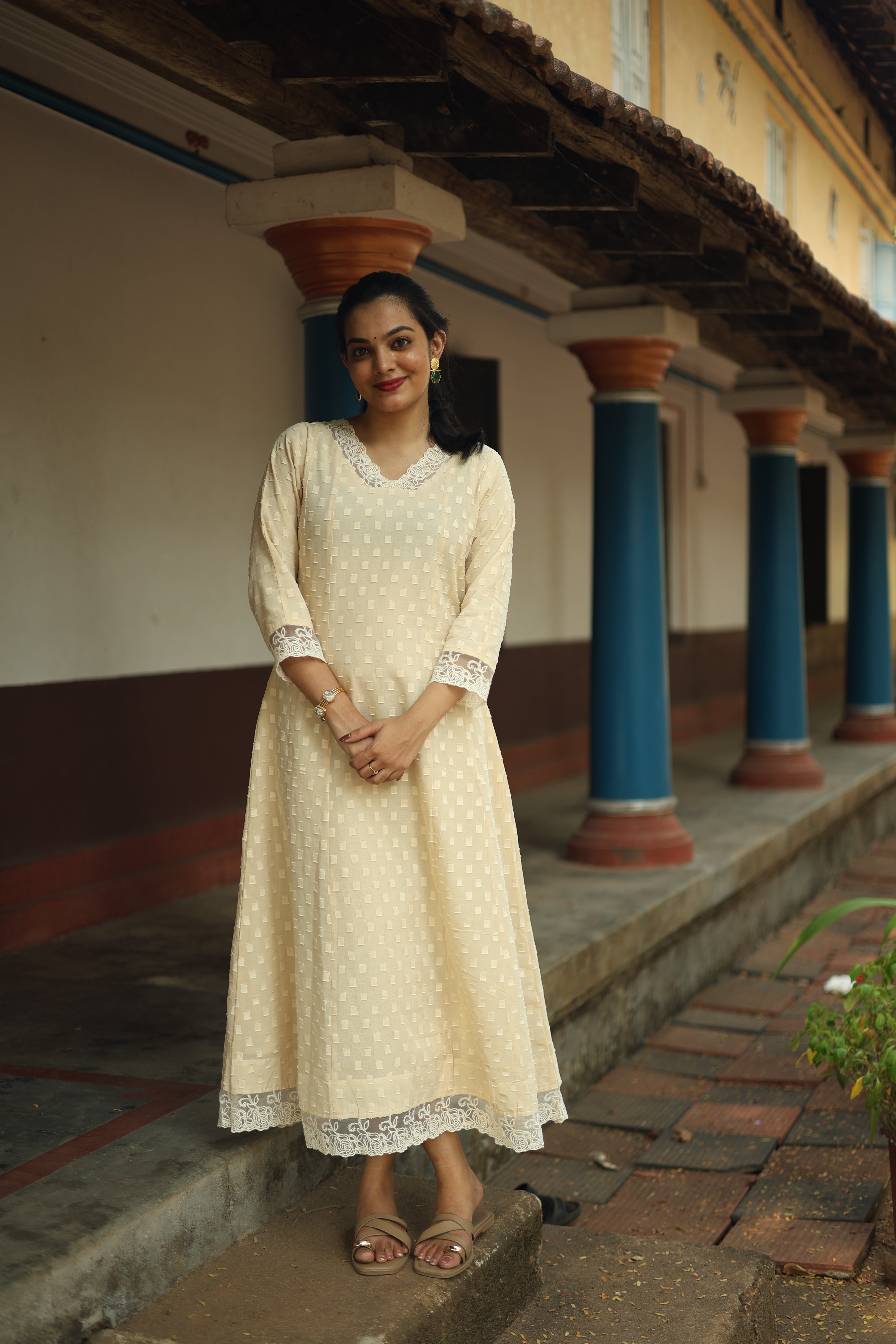 Mul Cotton Self-Thread 5-Panel Kurti – Cream | Vishu Collection