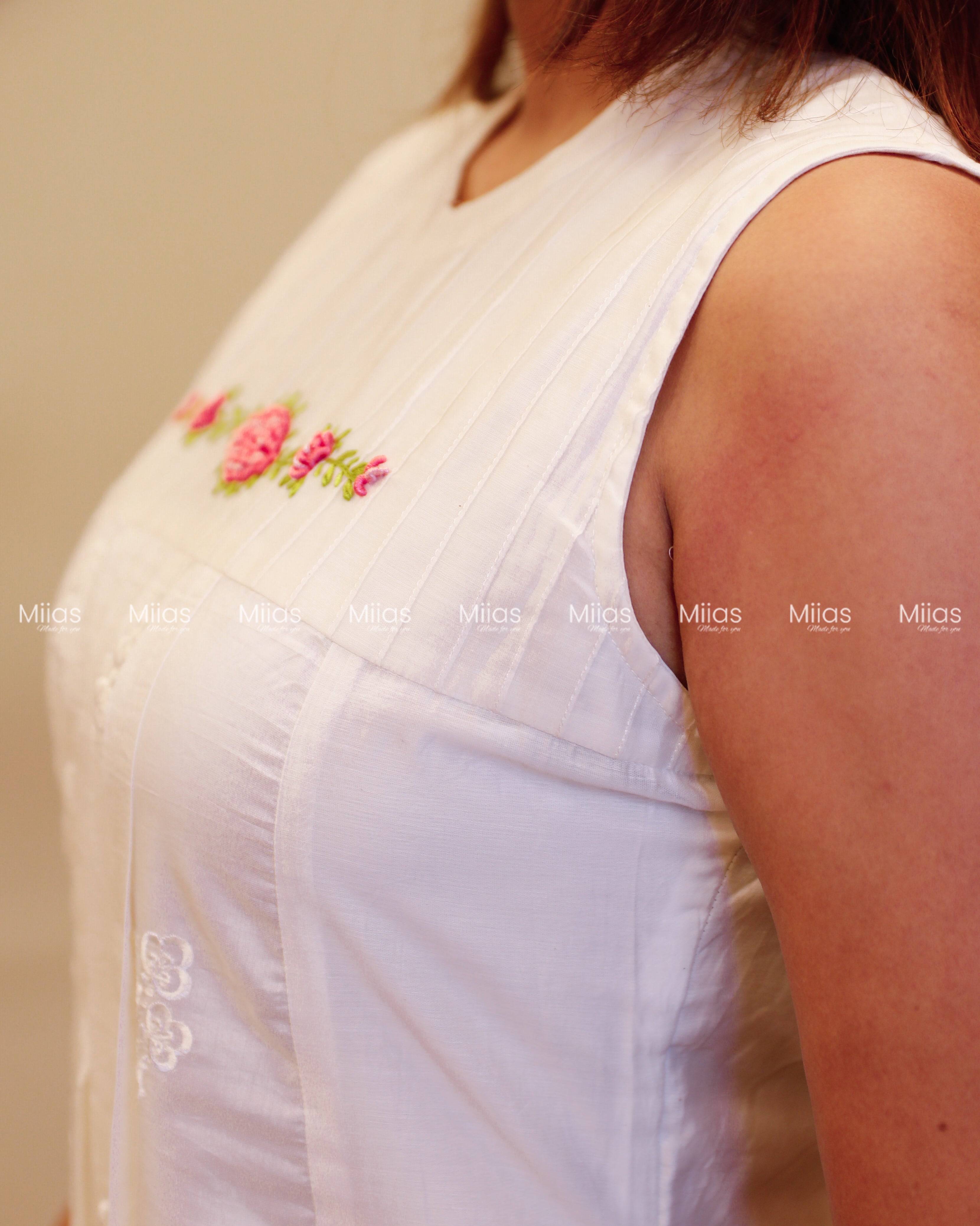 Mul Chanderi 3-Panel Dress Kurti | Bullion Rose + Cutwork | Off-white & Pink