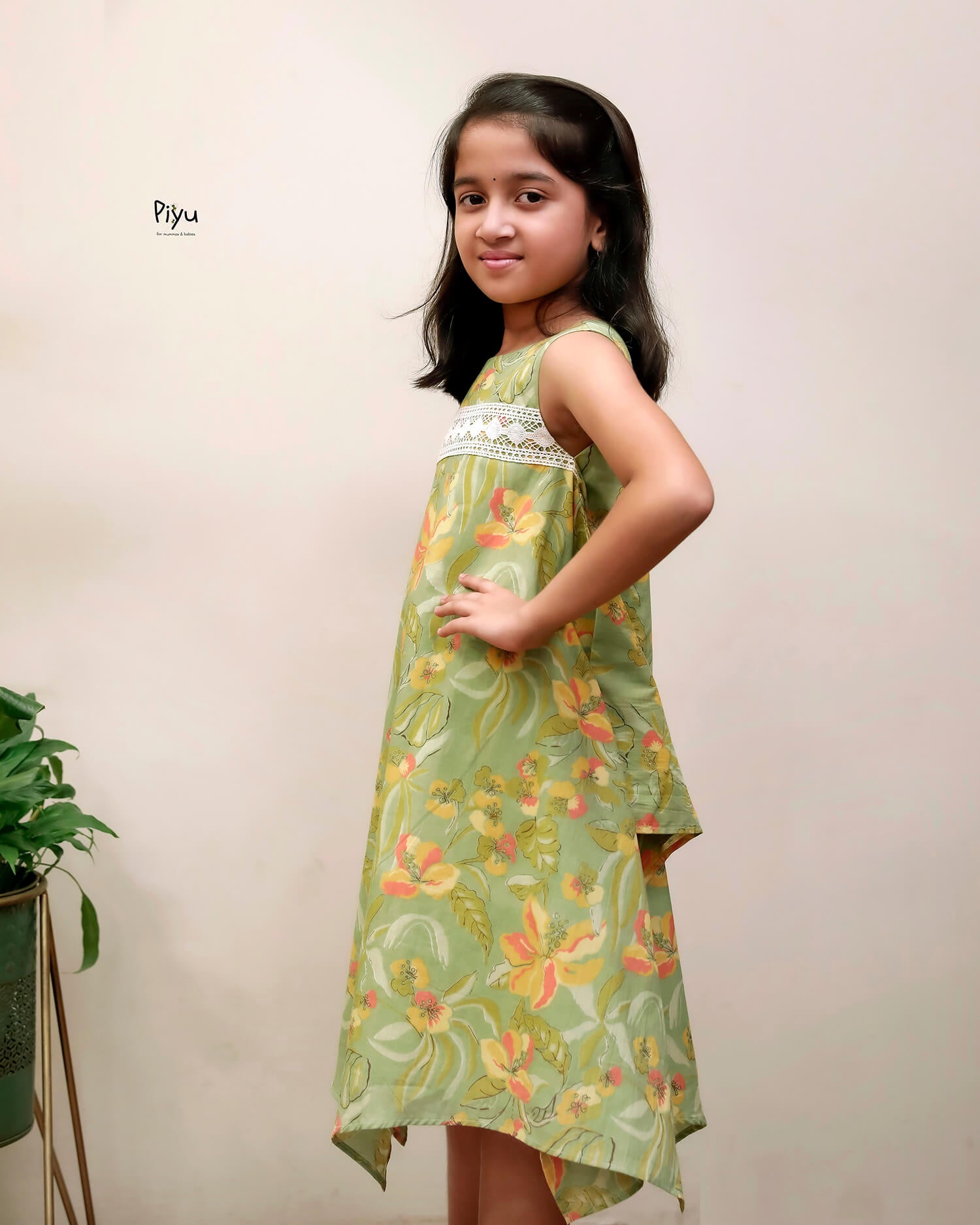 Cotton Frock: Lace Trim & Modern Zigzag Cut