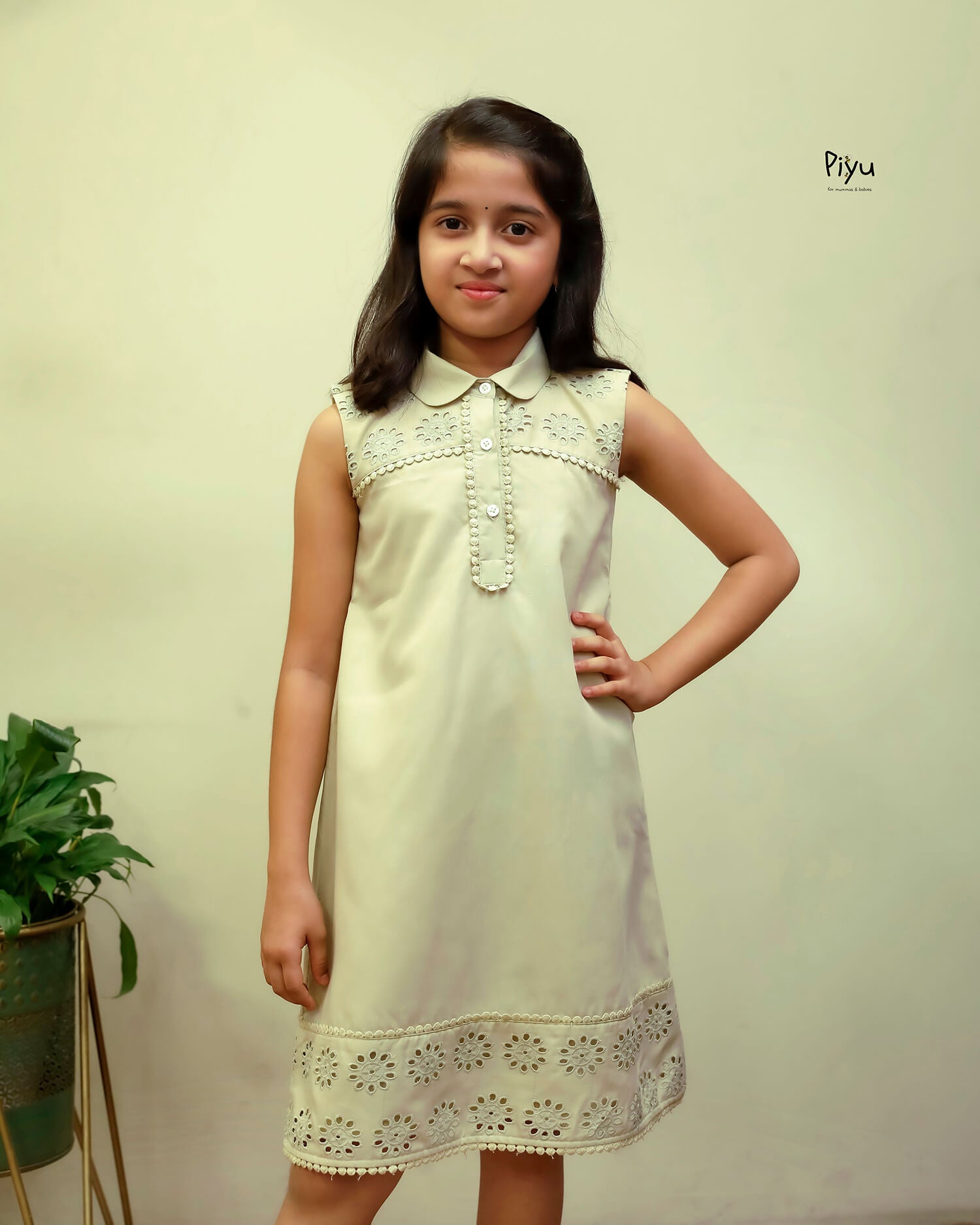 Cotton Frock for Girls: Soft, Breathable and with Lining.