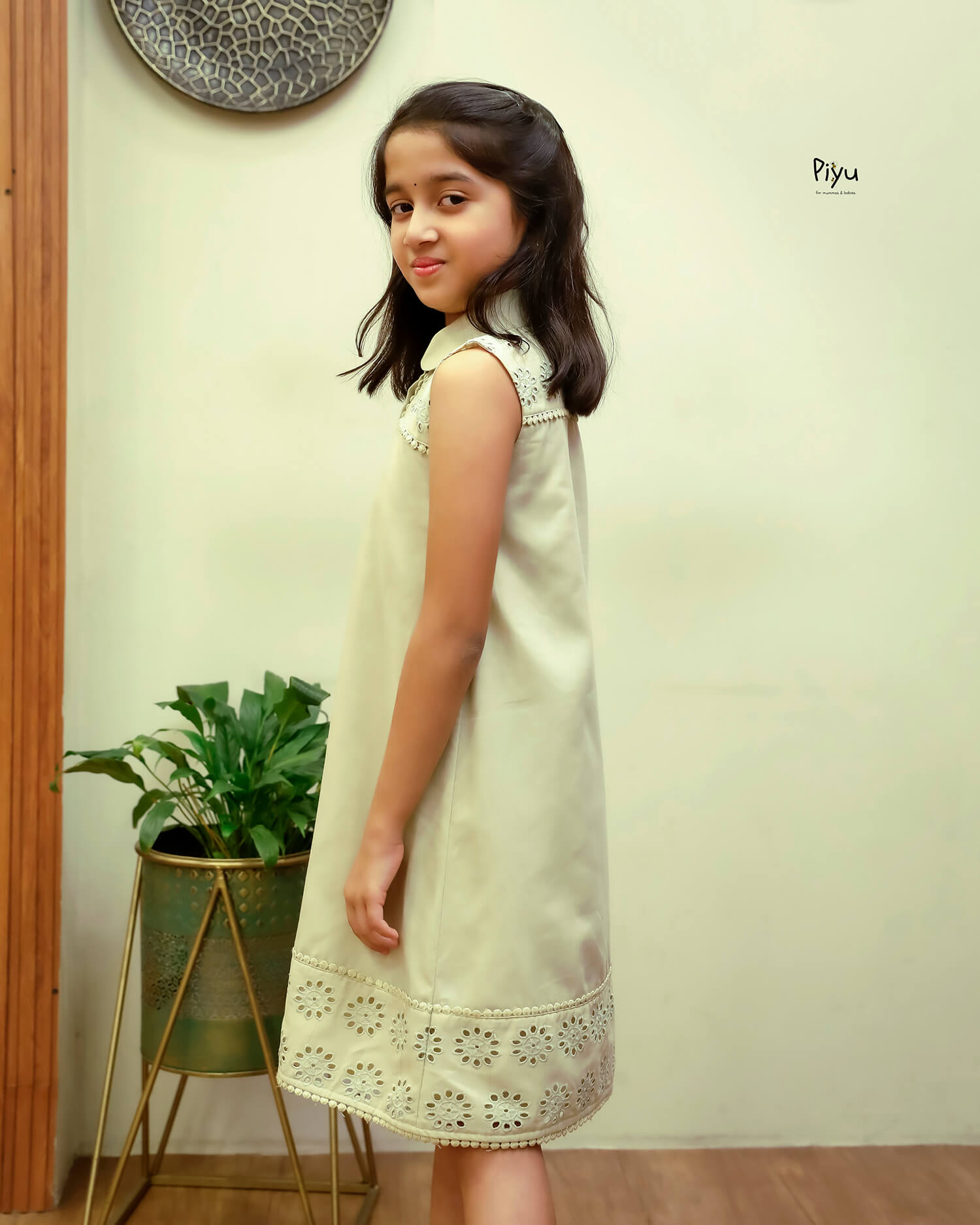 Cotton Frock for Girls: Soft, Breathable and with Lining.