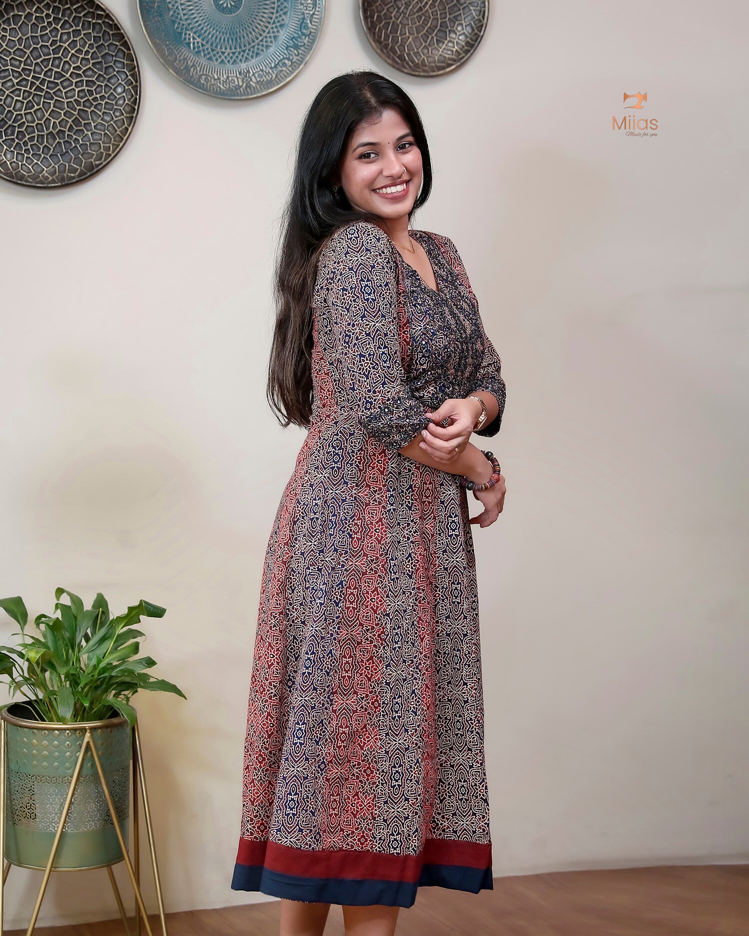 Ajrakh printed cotton panel-cut kurti