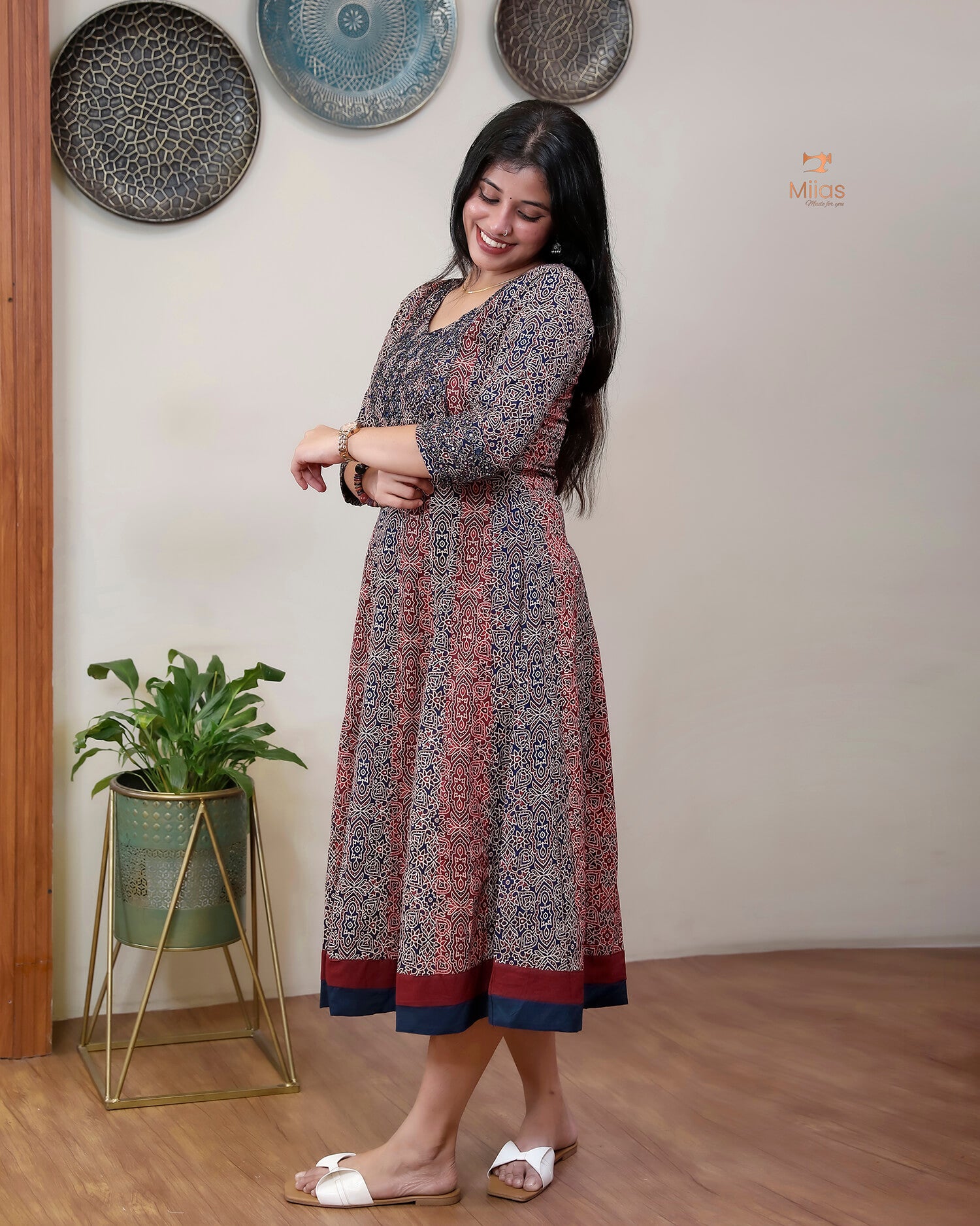 Ajrakh printed cotton panel-cut kurti