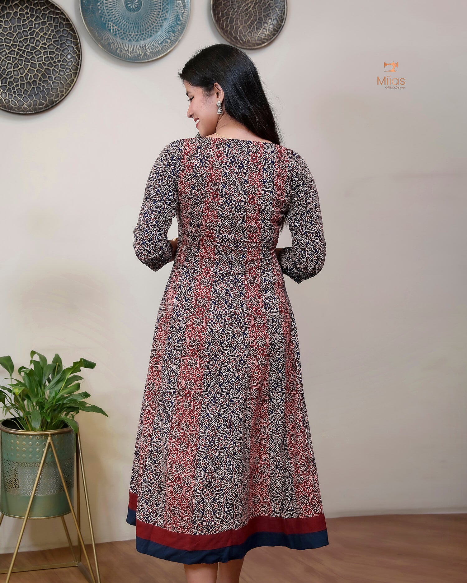 Ajrakh printed cotton panel-cut kurti