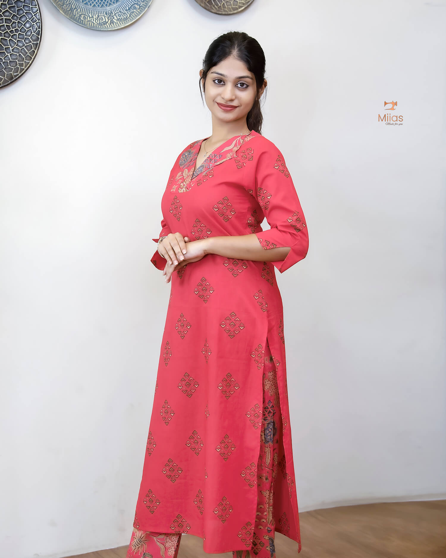 Pure Cotton Co-ord Set: Breathable Printed Elegance-Pink.