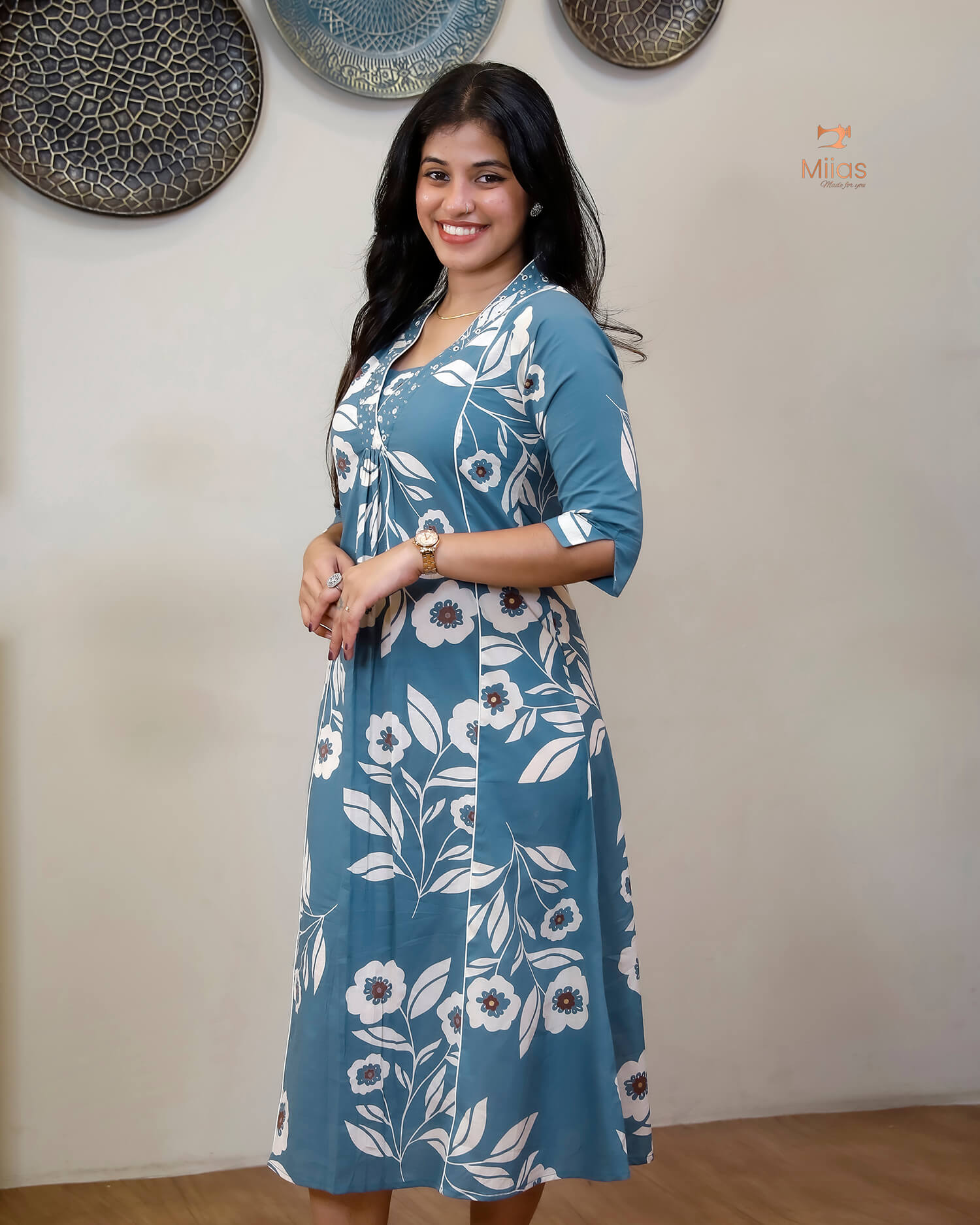 South Cotton Kurti with Mirrors, Sequins & Pocket-Blue