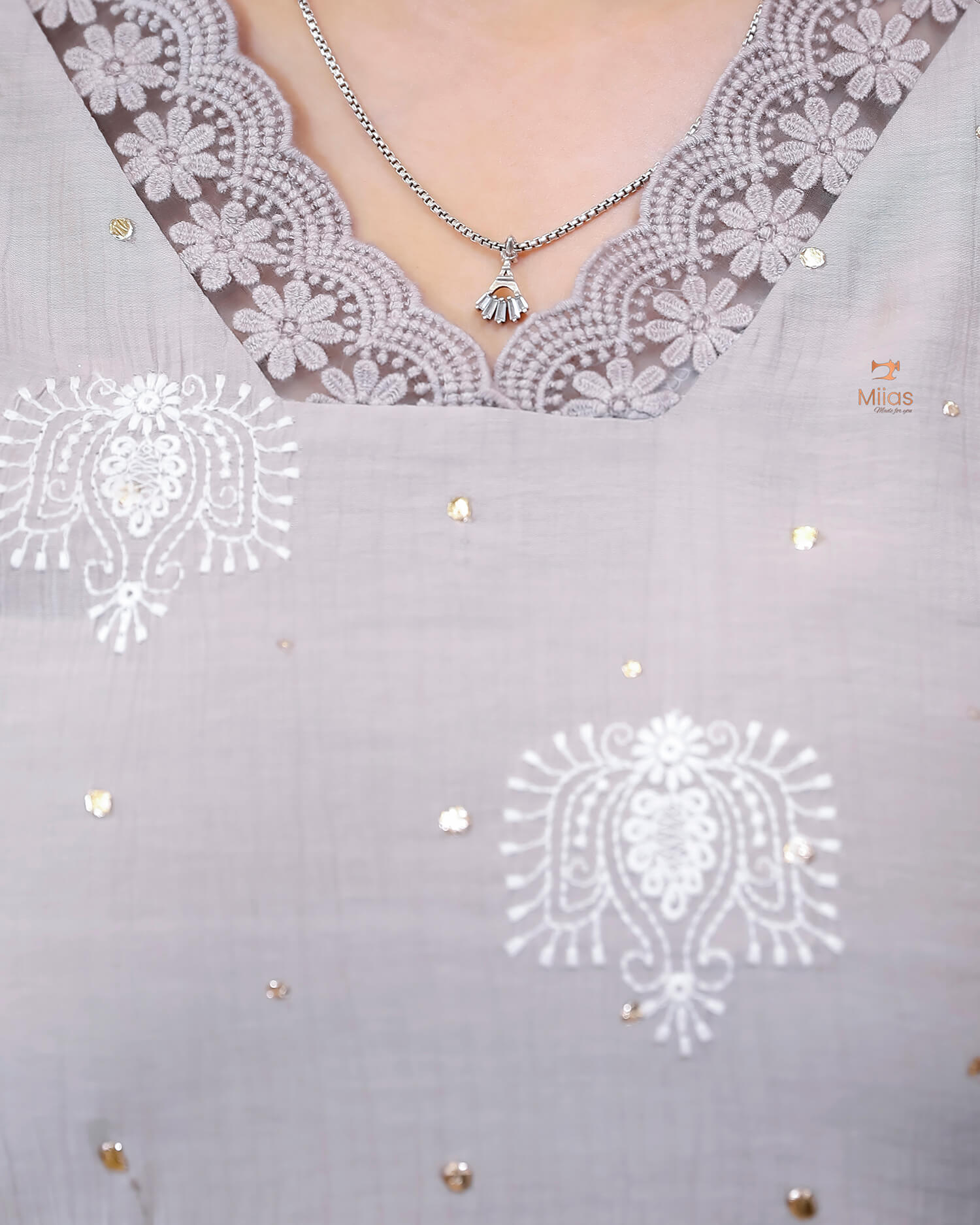 Crushed Dhara Silk | Embroidered Slit Top & Dupatta Set | Pastel Grey