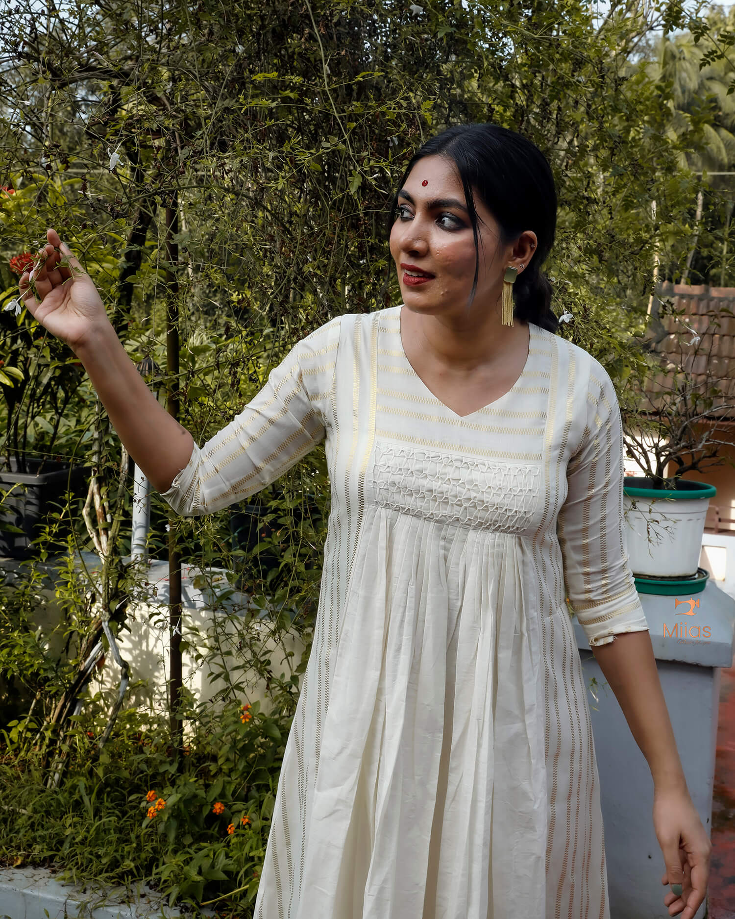 Lurex Kora Cotton Kurthi with Smocking & Pleats