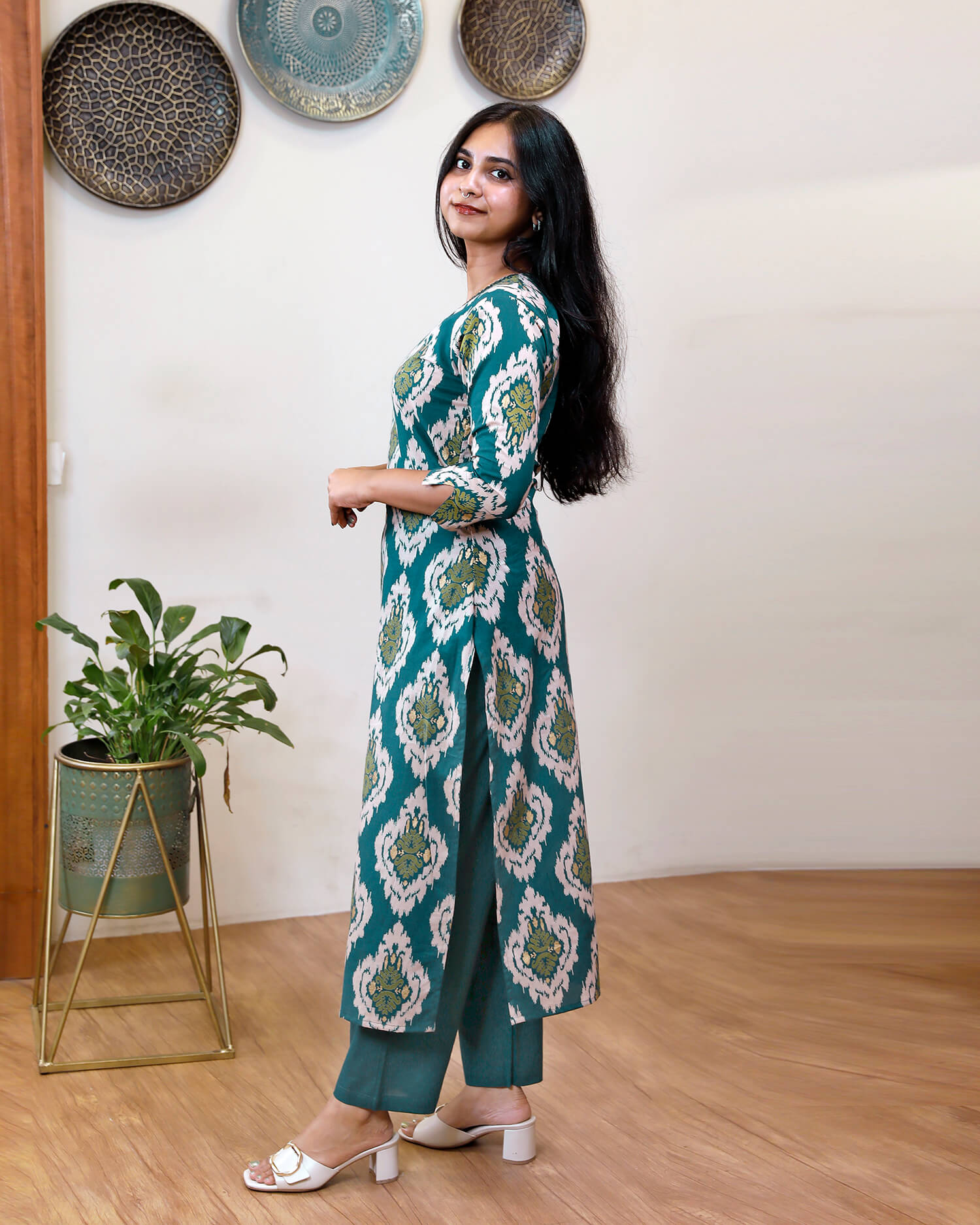 Mirror & Foil-Touch Cotton Co-ord Set – Stylish & Comfortable-Green