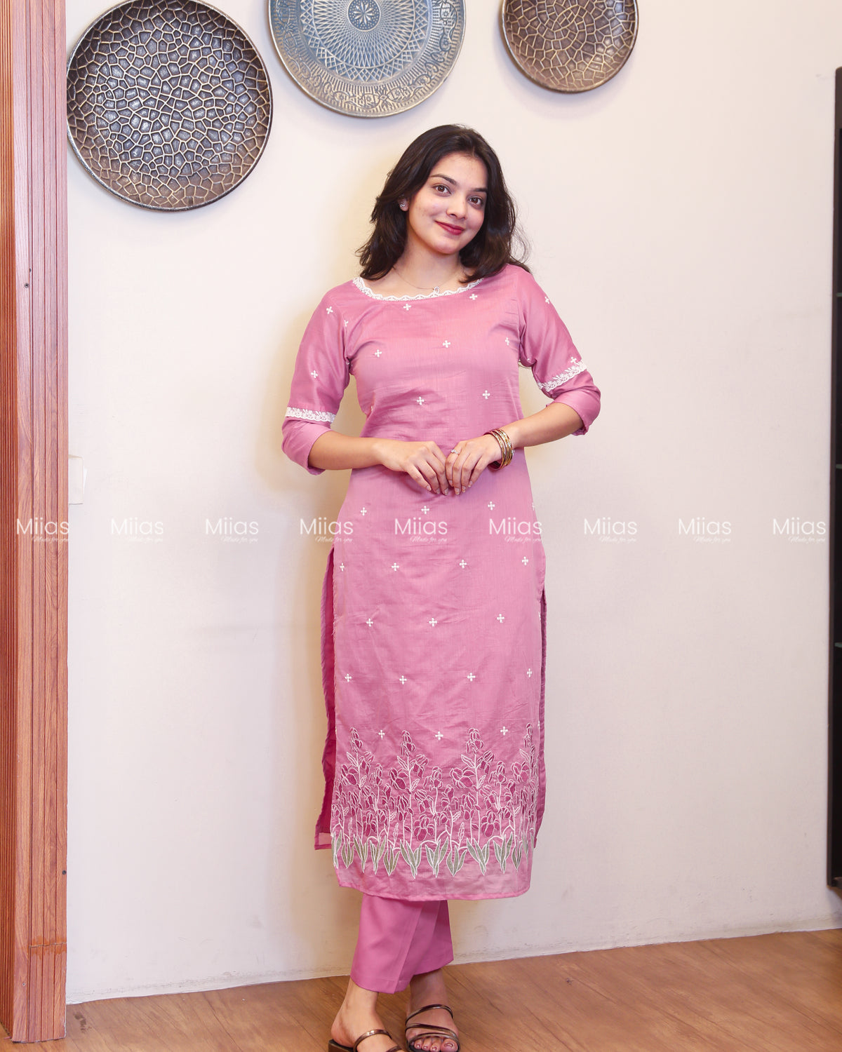 Mul Chanderi Co-ord Set | Embroidered Top + Semi-Parallel | Pink