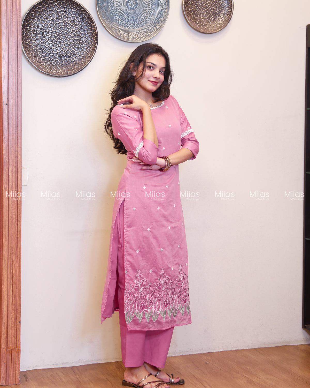 Mul Chanderi Co-ord Set | Embroidered Top + Semi-Parallel | Pink