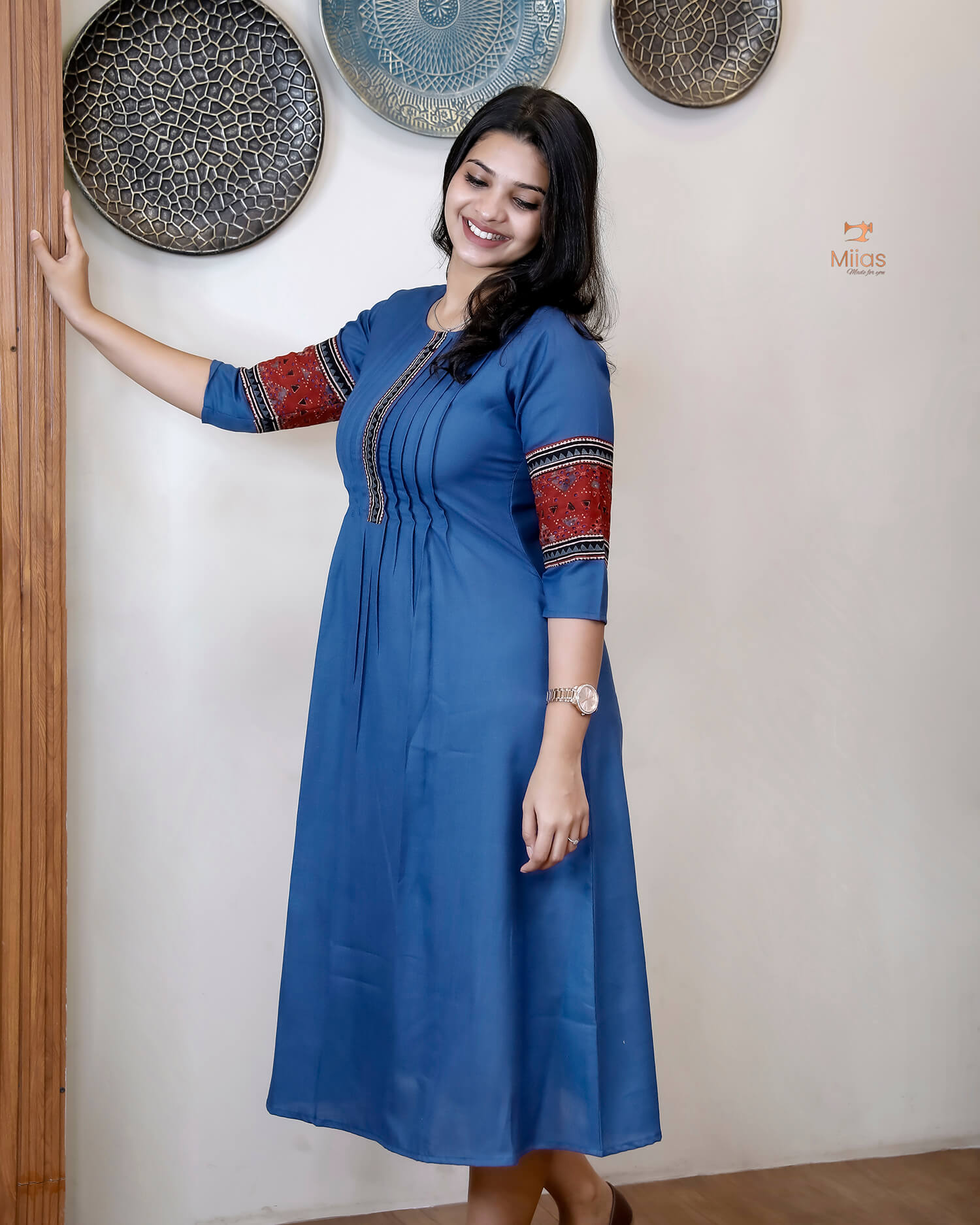 Pure Cotton Kurti: Ajrakh Patches, Pintucks & Pocket-Blue