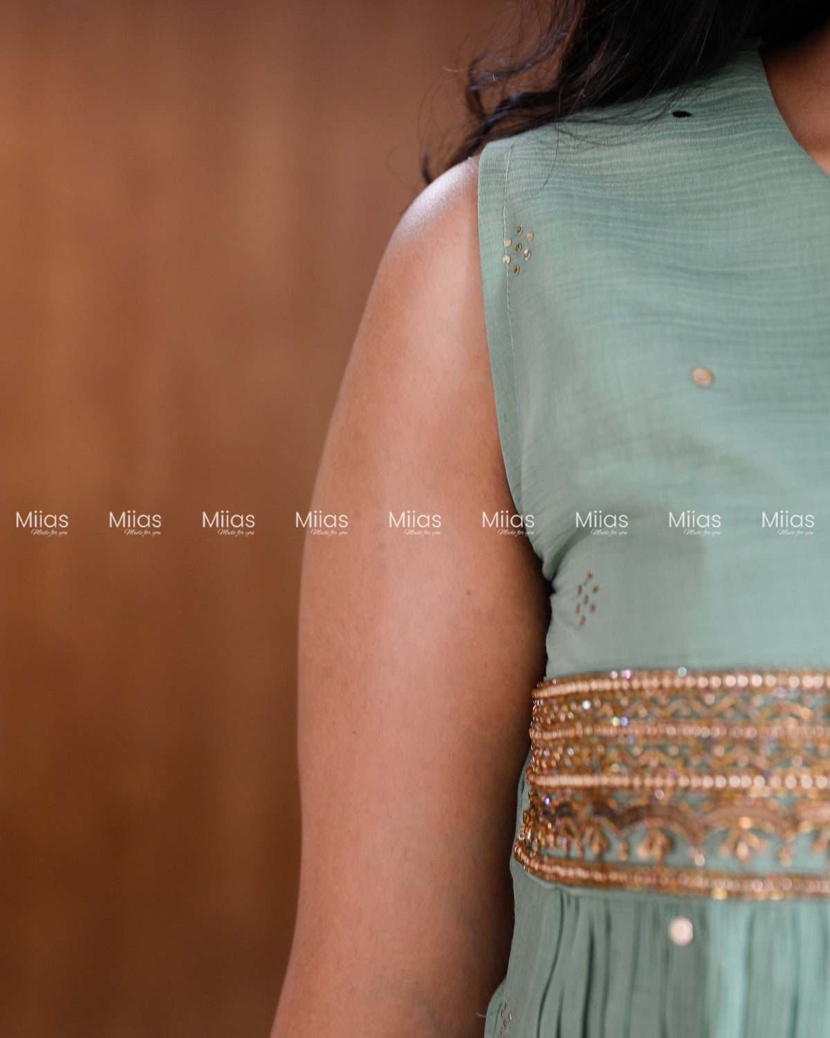 Crushed Dhara Silk Kurti | Mukaish + Beaded Sequin Yoke | Pastel Green