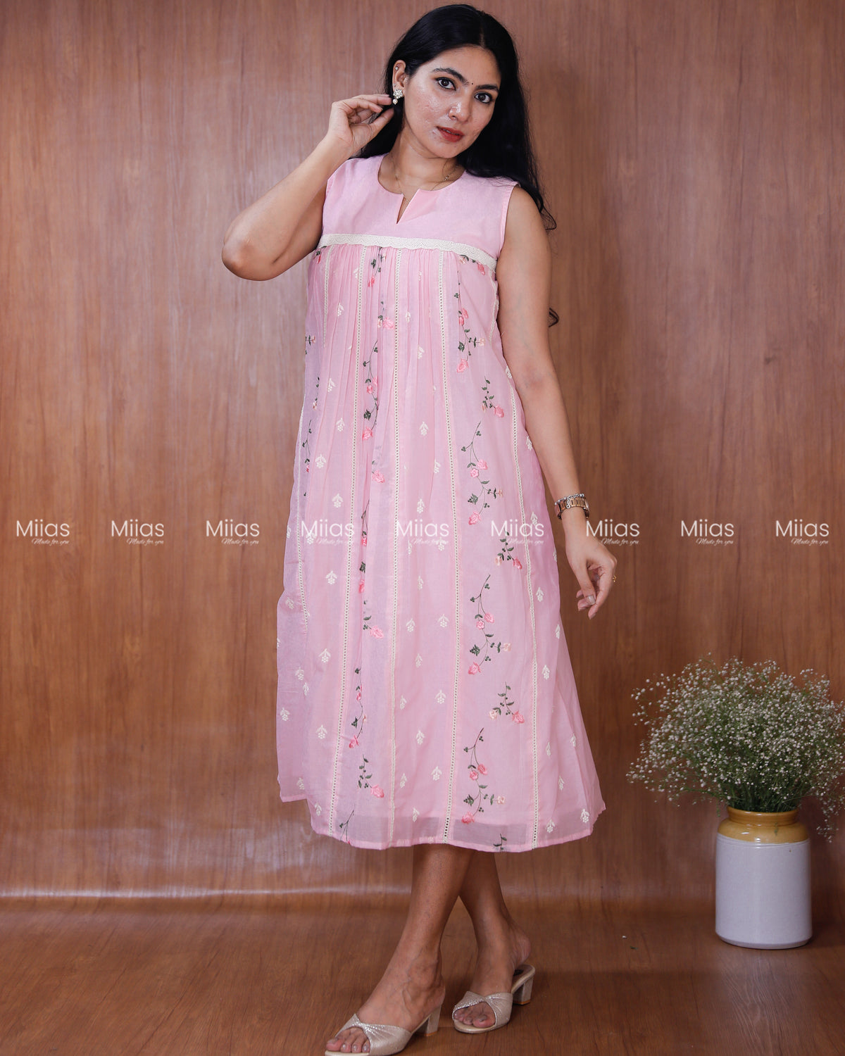 Mul Chanderi Dress Kurti | Embroidered Front + Sleeveless + Lined | Baby Pink