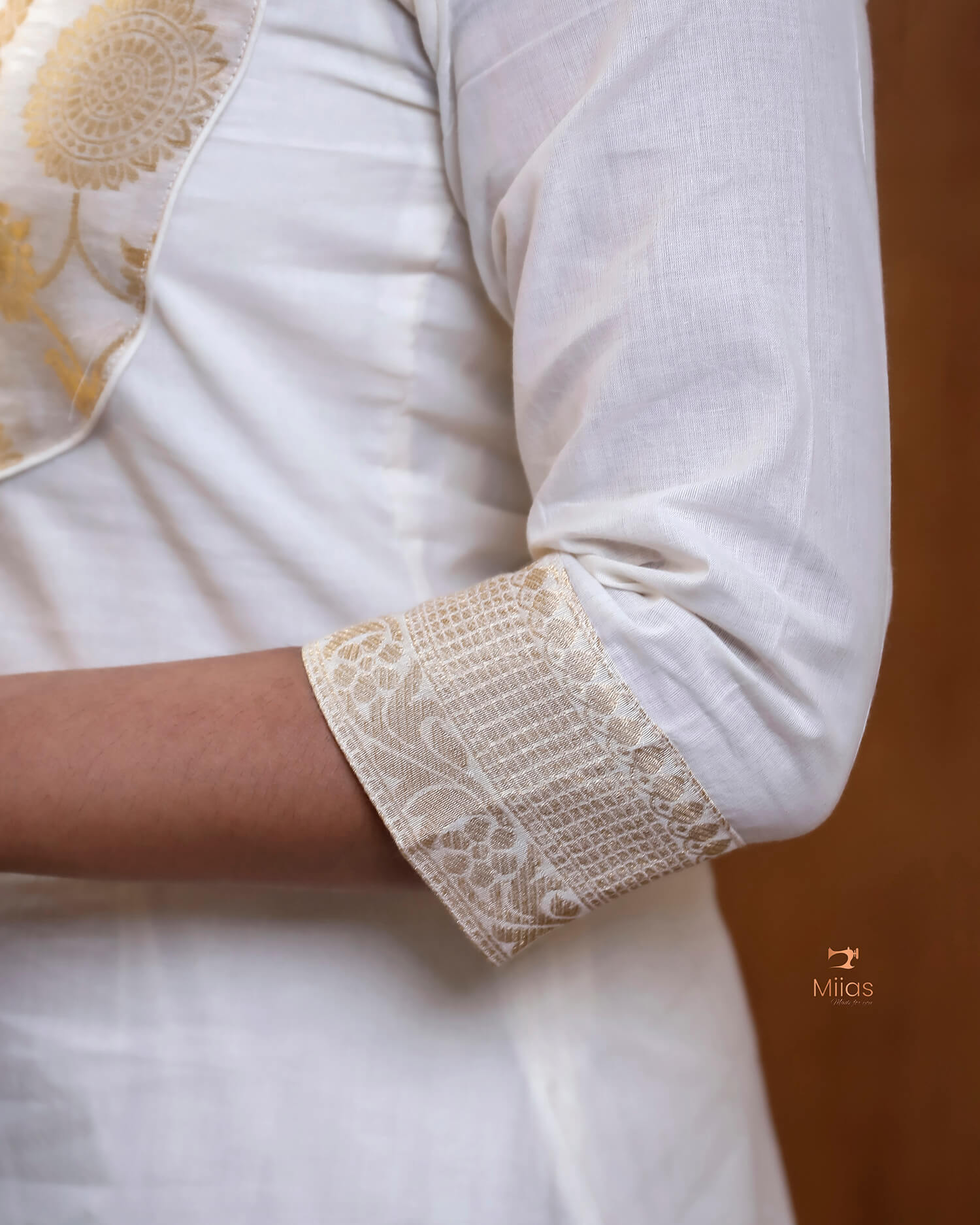 Kerala Cotton Kurti with Banarasi Yoke & Leaf Neck Design