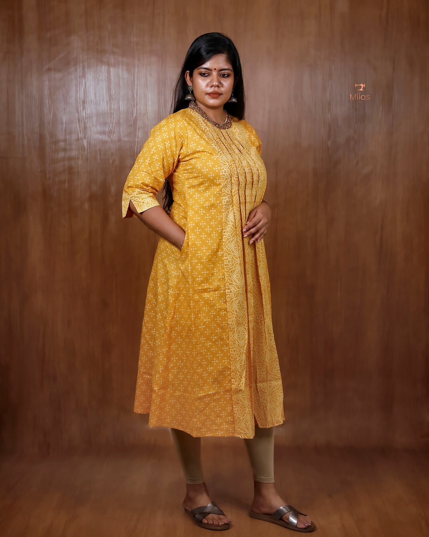 Printed Three Panel Kurti with Beaded Neck & Pocket