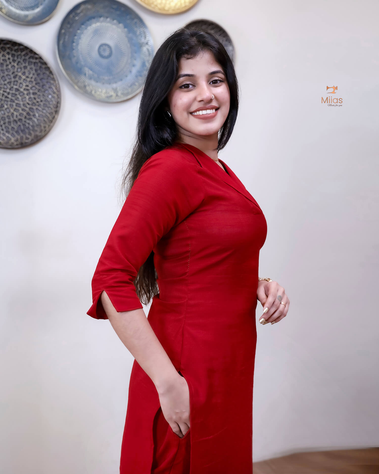 Vatican Two-Piece Set with Printed Chiffon Dupatta-Red.