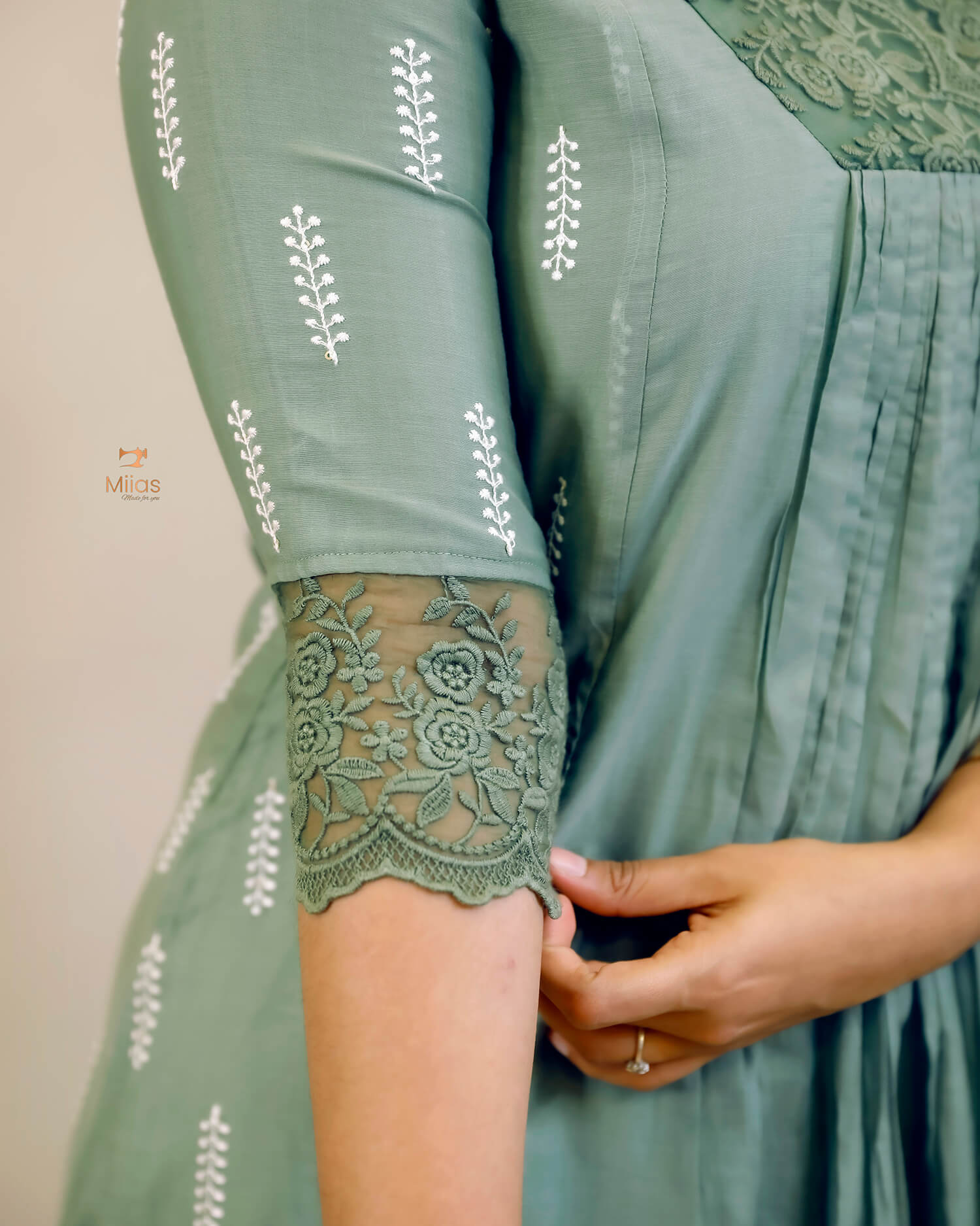 Mulchanderi Dress Kurti with Embroidered Panels