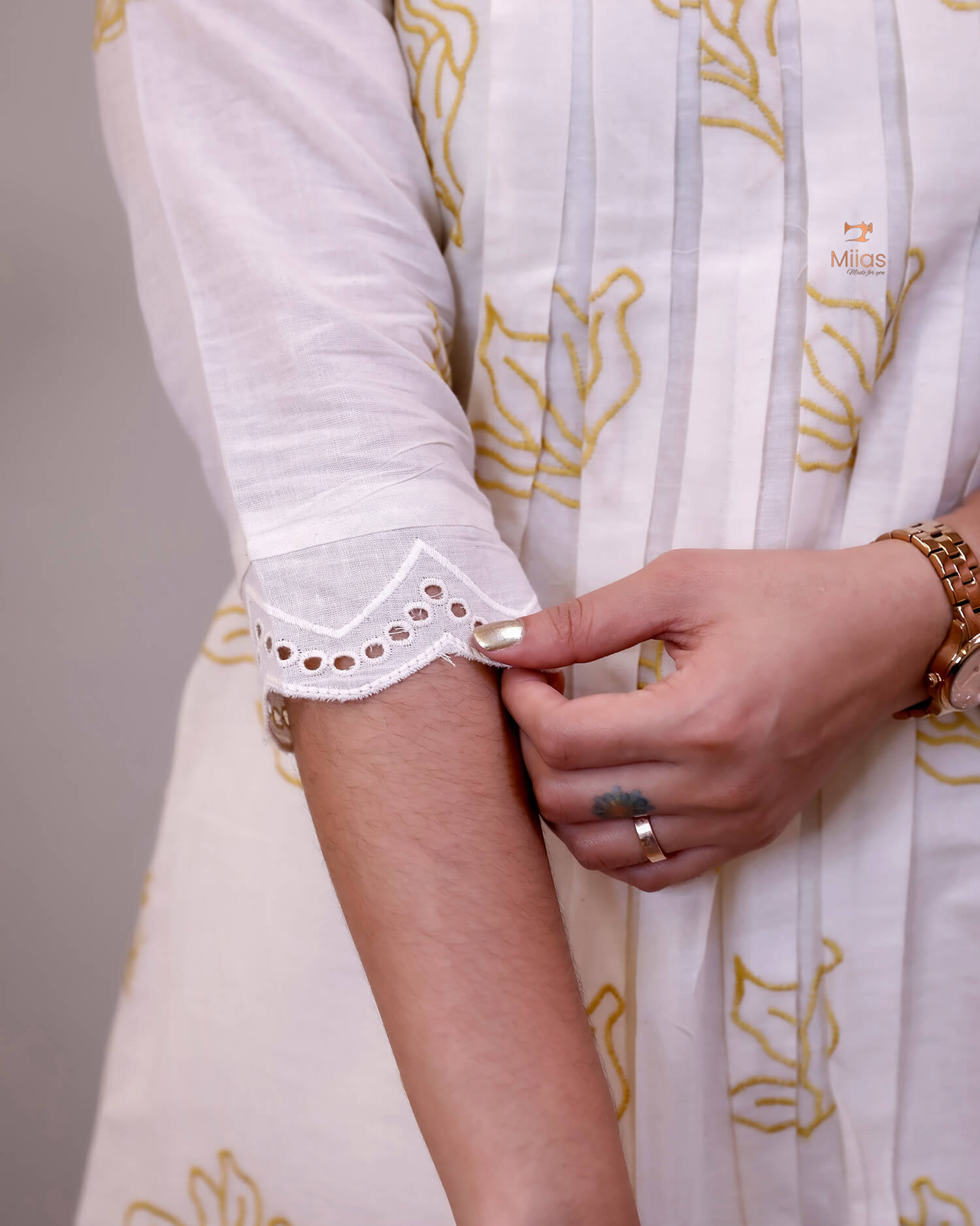 Kora Cotton A-Line Kurti | Off-White with Threadwork & Lace-Mustard Yellow Print.