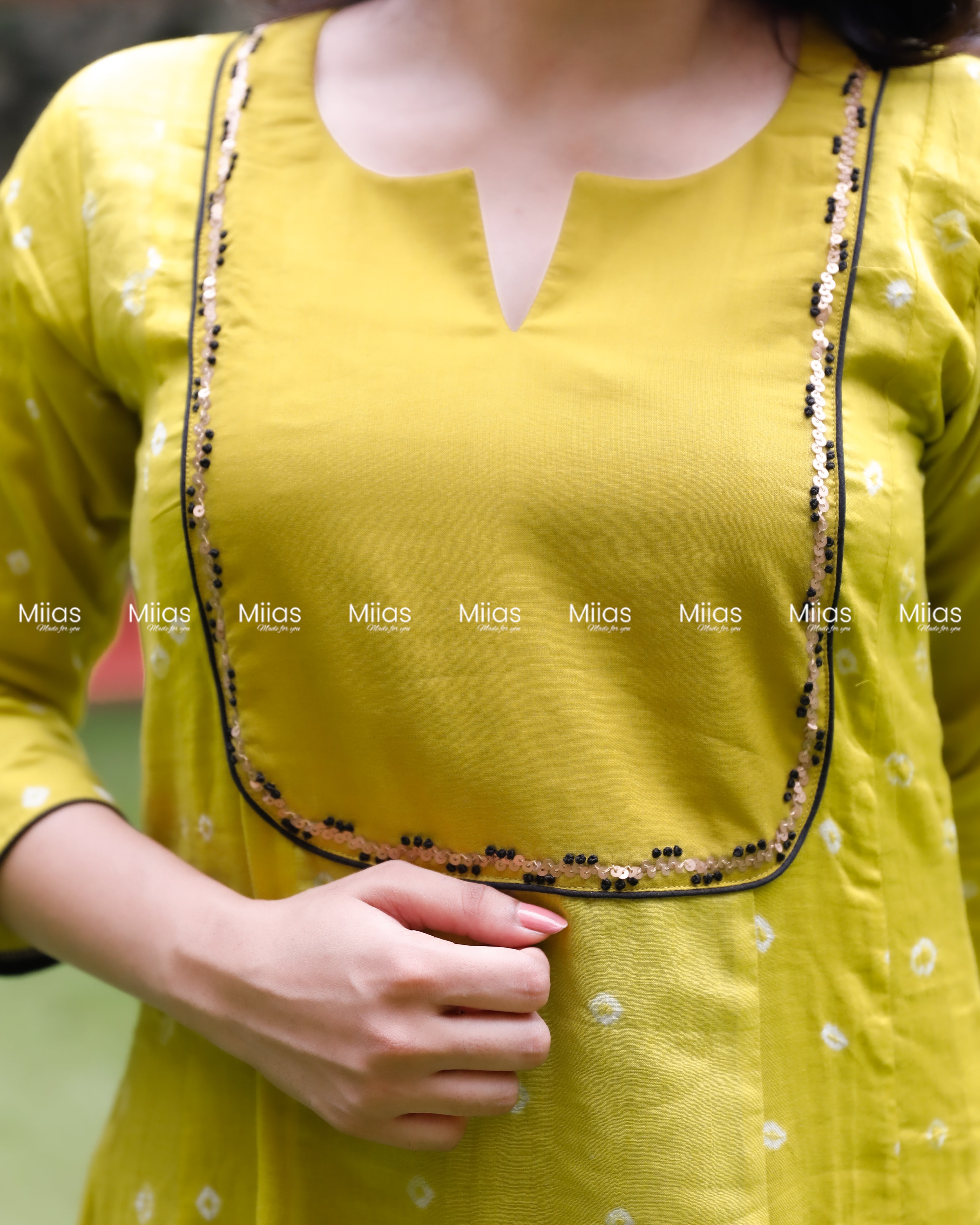 Mul Cotton Bandhani Kurti | Embroidered Yoke + Piping | Yellow