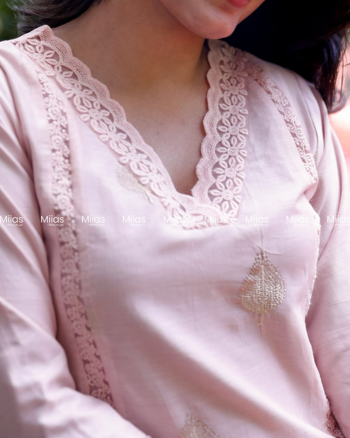 Mul Chanderi Slit Kurti | Zari 3-Panel + Lace Detail | Pastel Pink