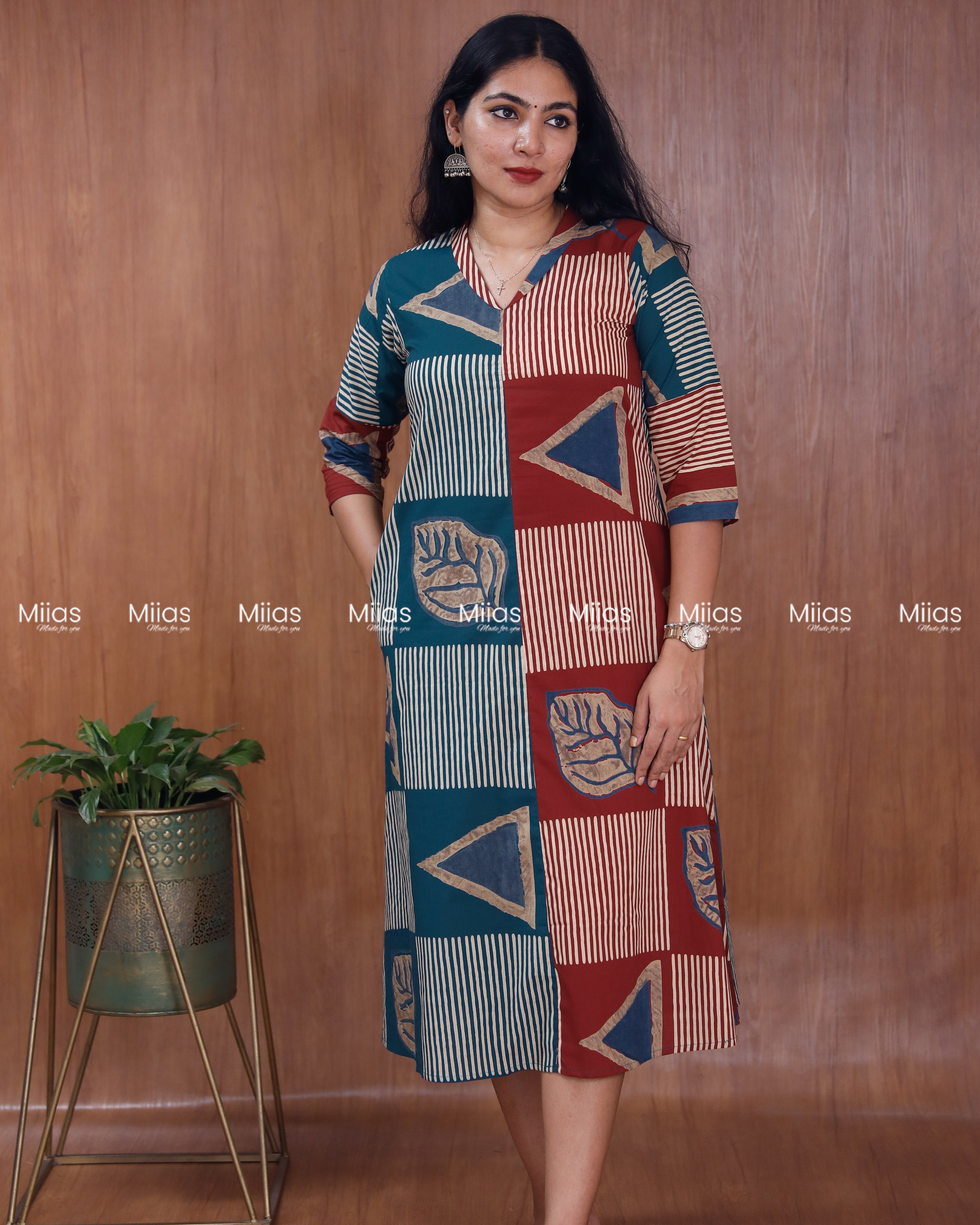 South Cotton Dress Kurti | Dual Print + Folding Collar | Red with Blue