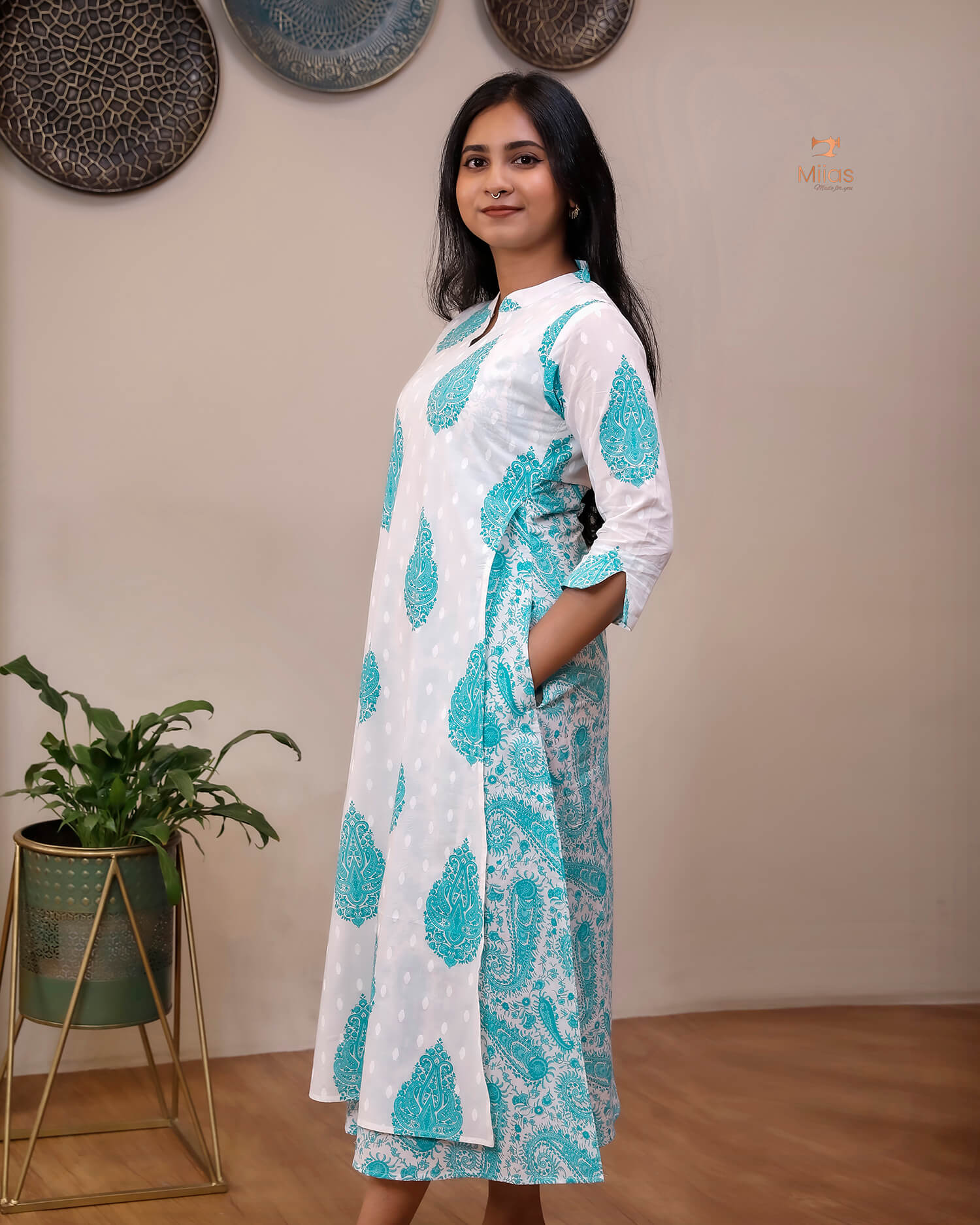 Jaipur Print Cotton Kurti with Jacket Style Back-Blue