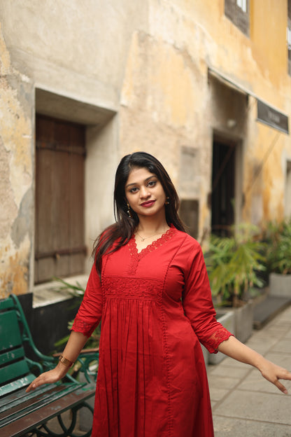Cotton Three-Panel Kurti with Lace-Red.