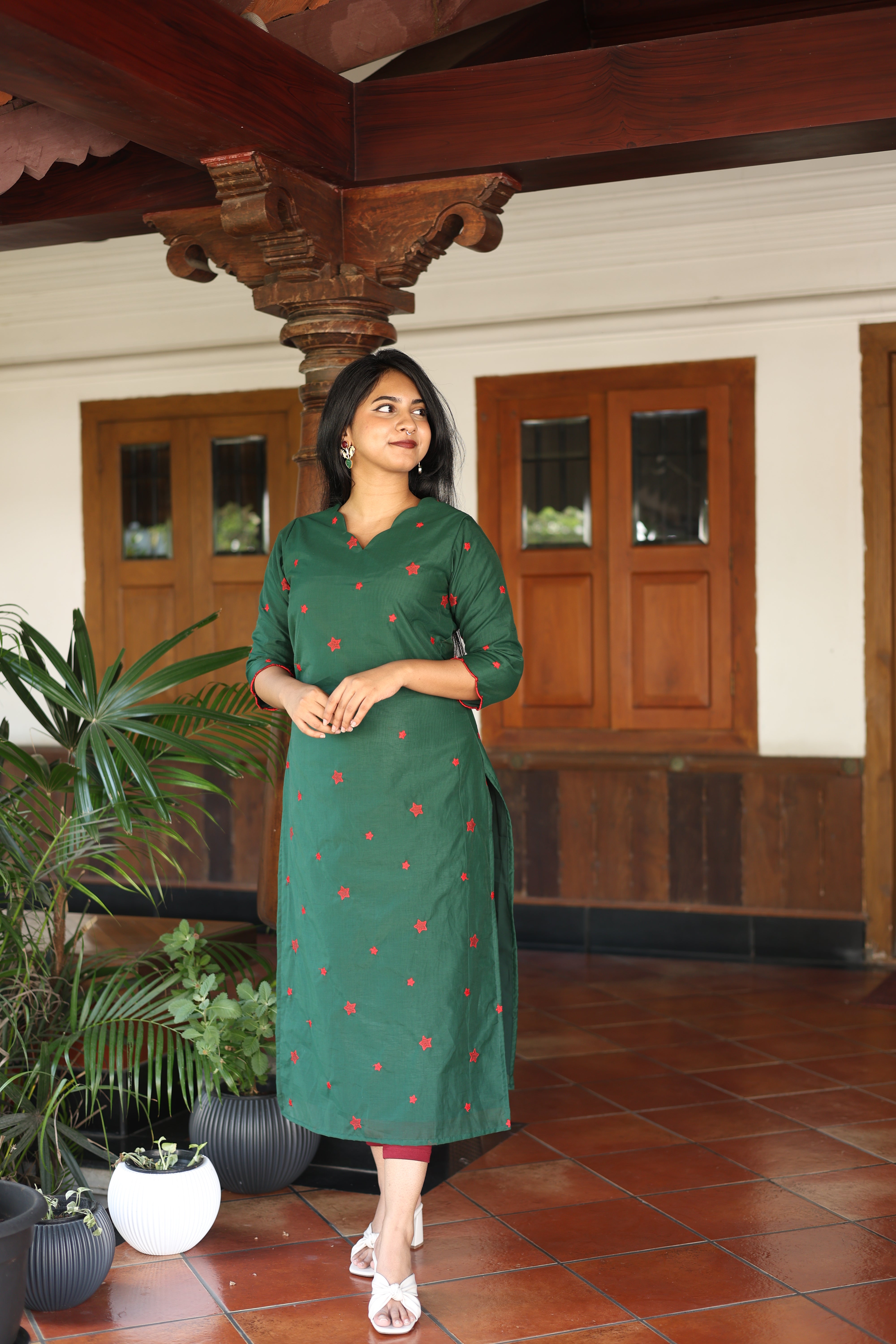 Mul Chanderi Slitted Top only-Bottle Green.