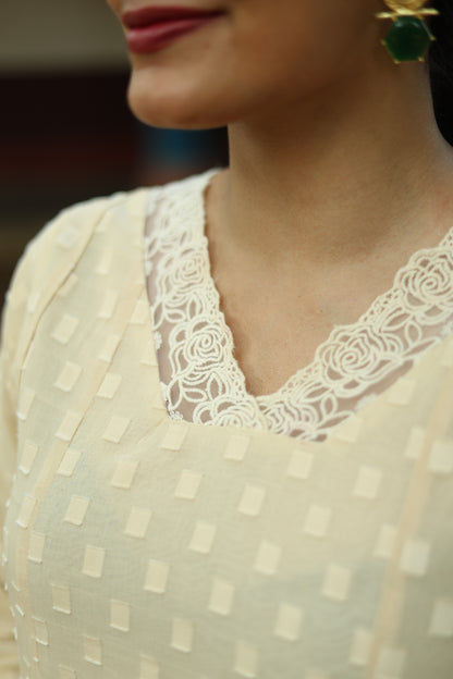 Mul Cotton Self-Thread 5-Panel Kurti – Cream | Vishu Collection