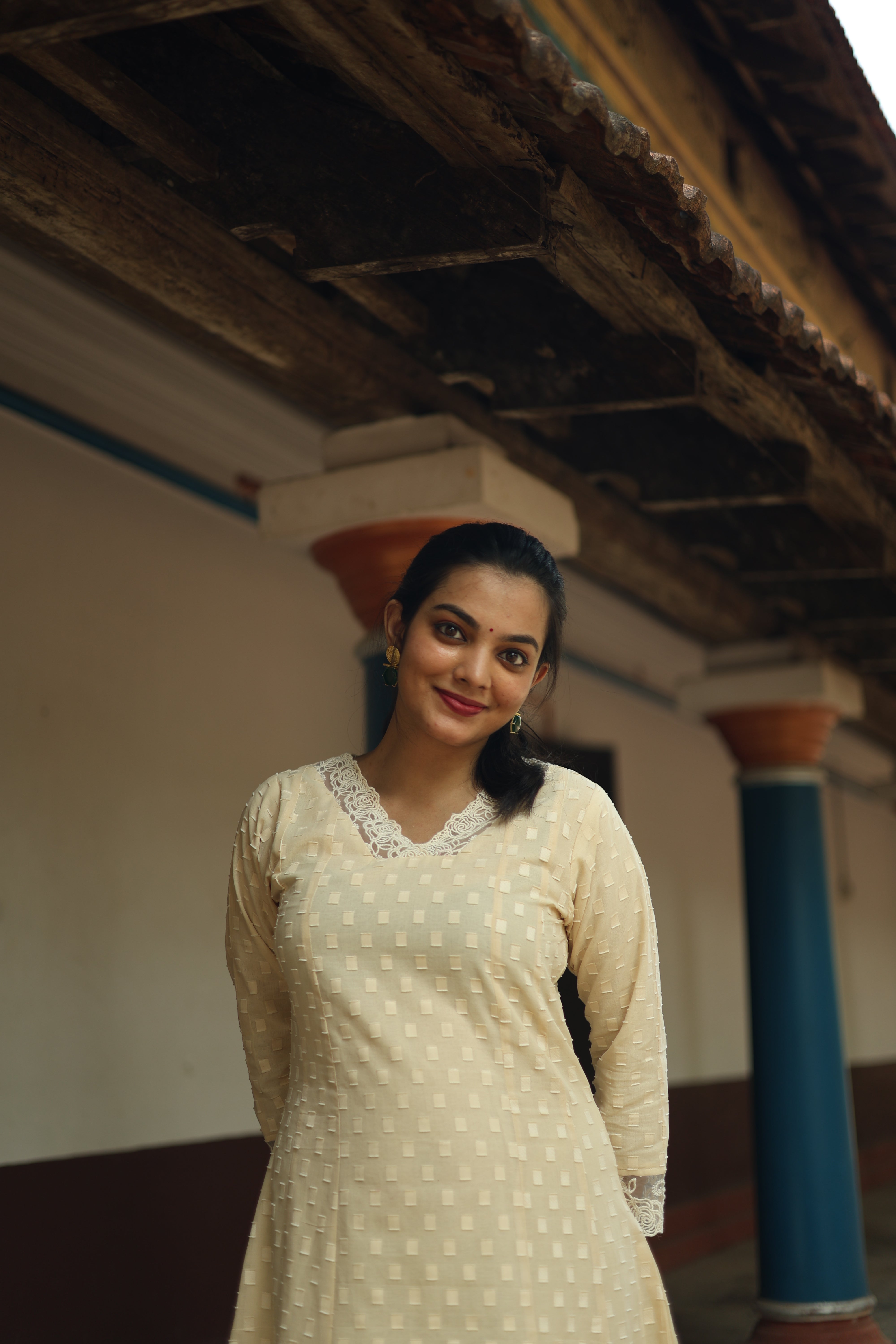 Mul Cotton Self-Thread 5-Panel Kurti – Cream | Vishu Collection