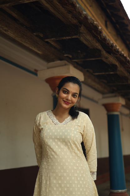 Mul Cotton Self-Thread 5-Panel Kurti – Cream | Vishu Collection