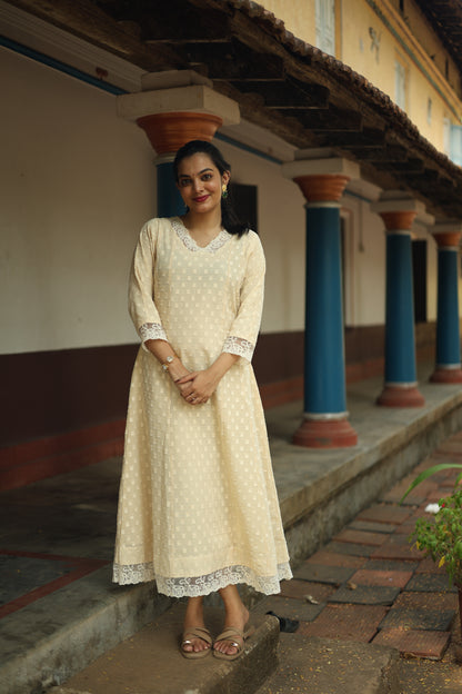 Mul Cotton Self-Thread 5-Panel Kurti – Cream | Vishu Collection