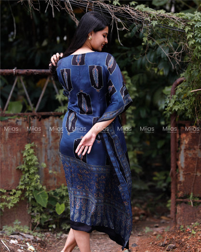 Pure Modal Silk Kaftan | Folding Collar | Blue