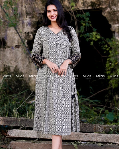 South Cotton Wrap Kurti | Beaded Overlap + Mirror Work | Black