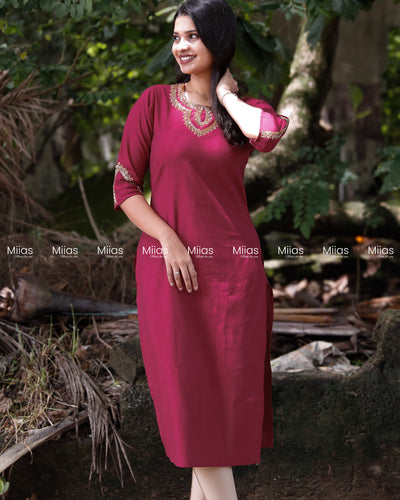 Vatican Fabric Slit Top | Beaded Round Neck | Rani Pink
