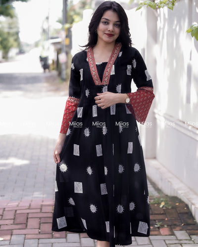South Cotton Dress Kurti | Pintuck V-Neck + Bell Sleeves | Black