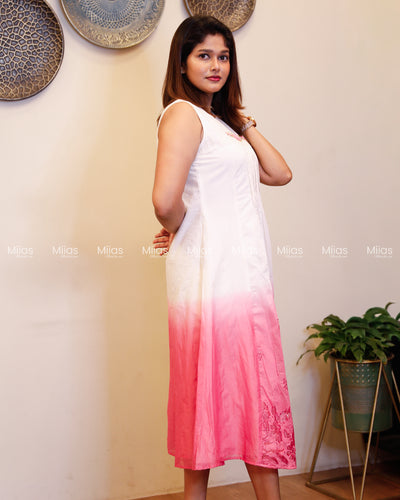 Mul Chanderi 3-Panel Dress Kurti | Bullion Rose + Cutwork | Off-white & Pink