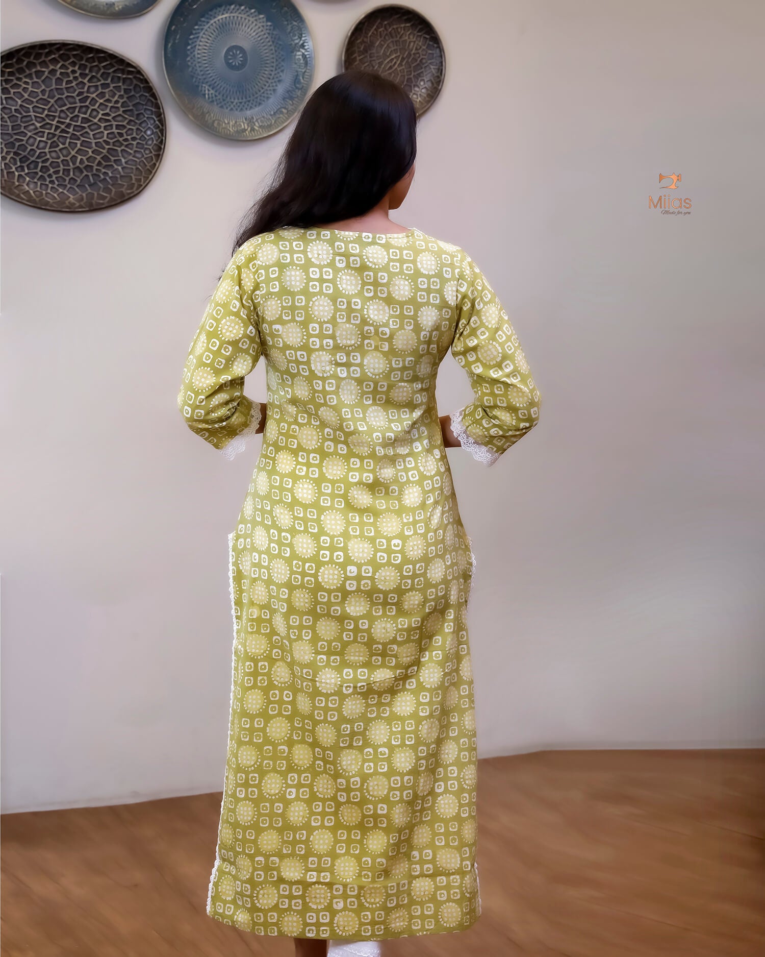 Cotton SlItted Kurti with Lace Trim | Olive green