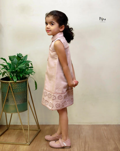 Cotton Frock for Girls: Soft, Breathable and with Lining.