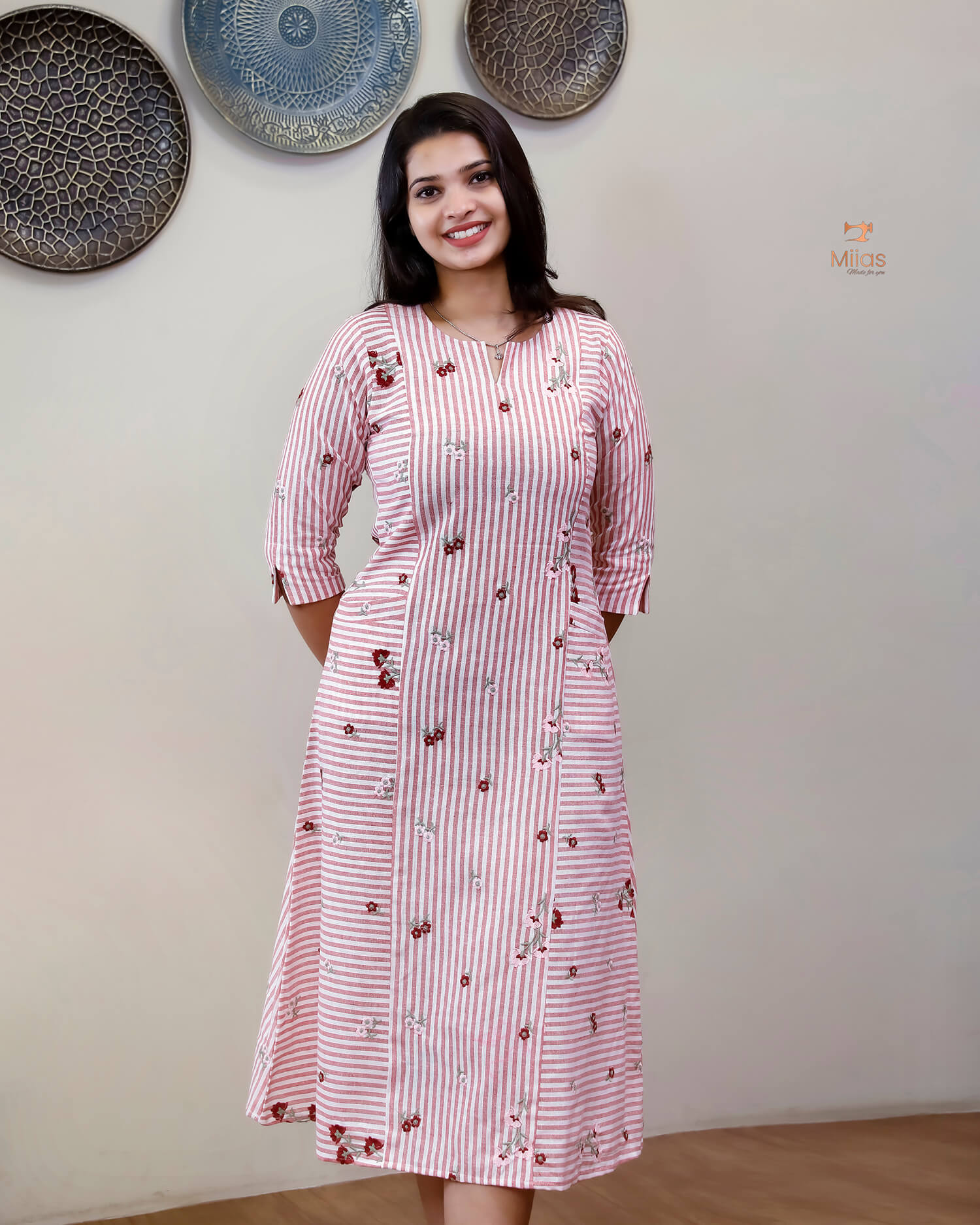 Flex Cotton Kurti: Embroidered 3-Panel Ethnic Wear-Peach.