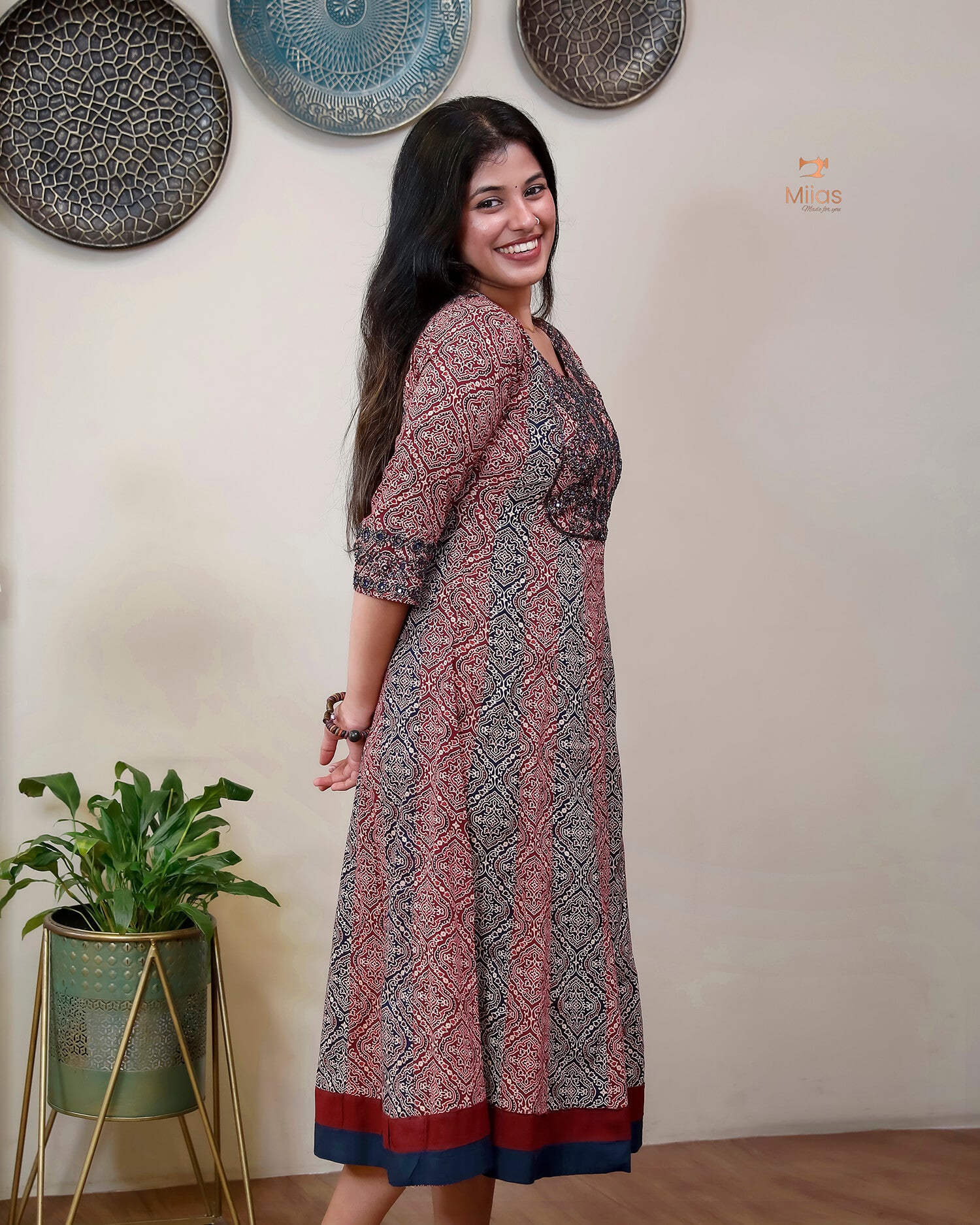 Ajrakh printed cotton panel-cut kurti