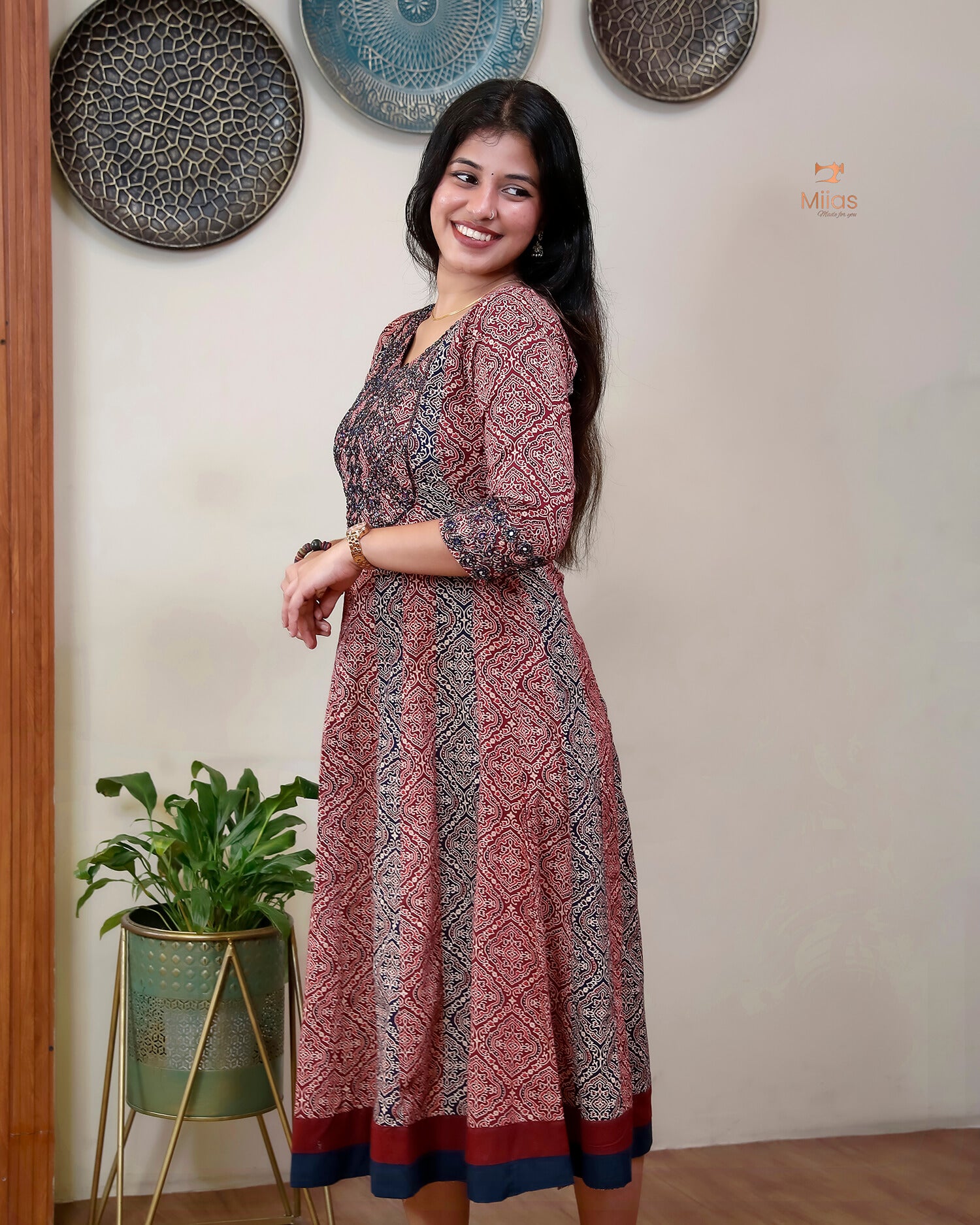 Ajrakh printed cotton panel-cut kurti