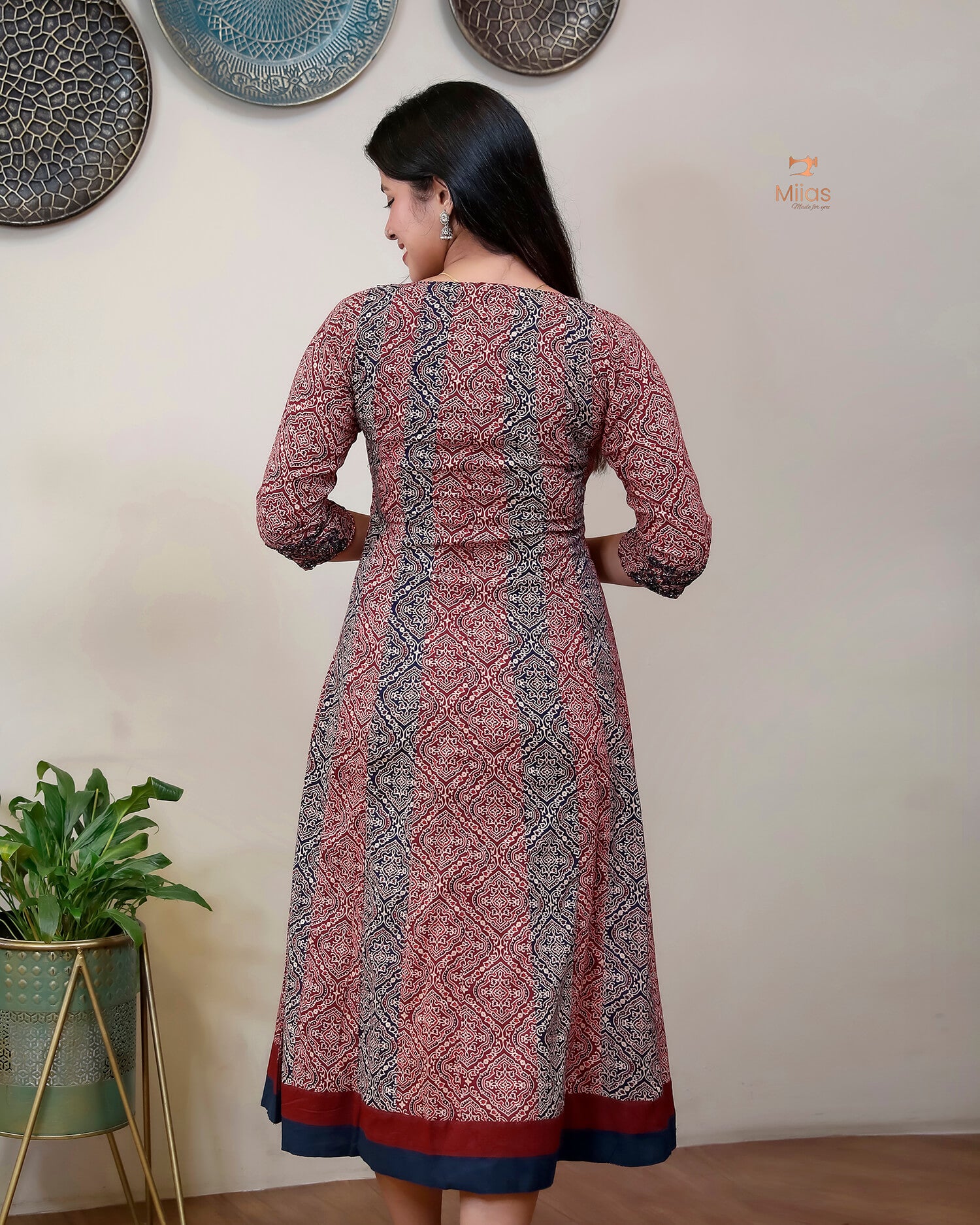 Ajrakh printed cotton panel-cut kurti