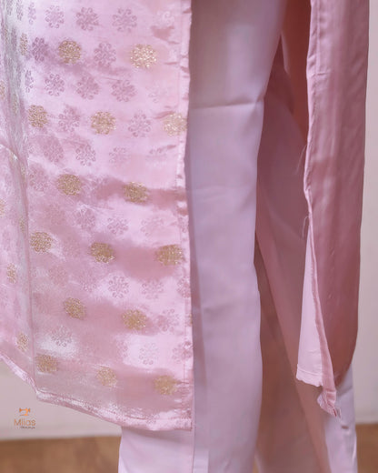 Tissue Jacquard Co-ord Set: Printed Top & Matching Crepe Bottoms-Pastel Pink.