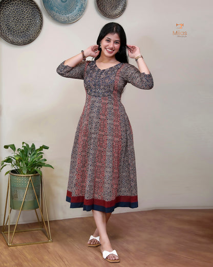 Ajrakh printed cotton panel-cut kurti