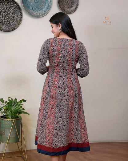 Ajrakh printed cotton panel-cut kurti