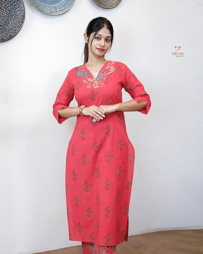 Pure Cotton Co-ord Set: Breathable Printed Elegance-Pink.
