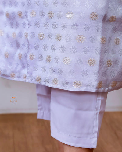 Tissue Jacquard Co-ord Set: Printed Top & Matching Crepe Bottoms-Pastel Lavender.